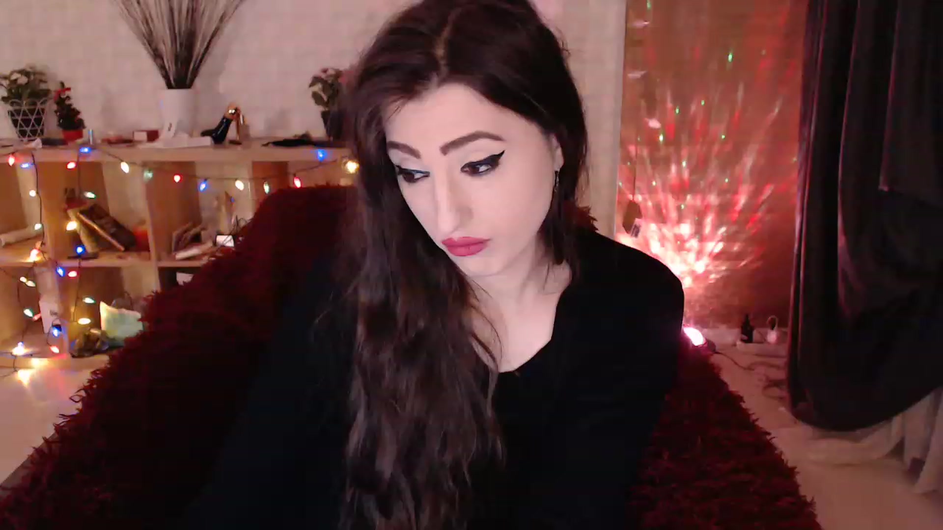 Gallery image thumbnail from HotRebbecca's myfreecams stream on, 02/07/2023, 04:13 image 10 of 20