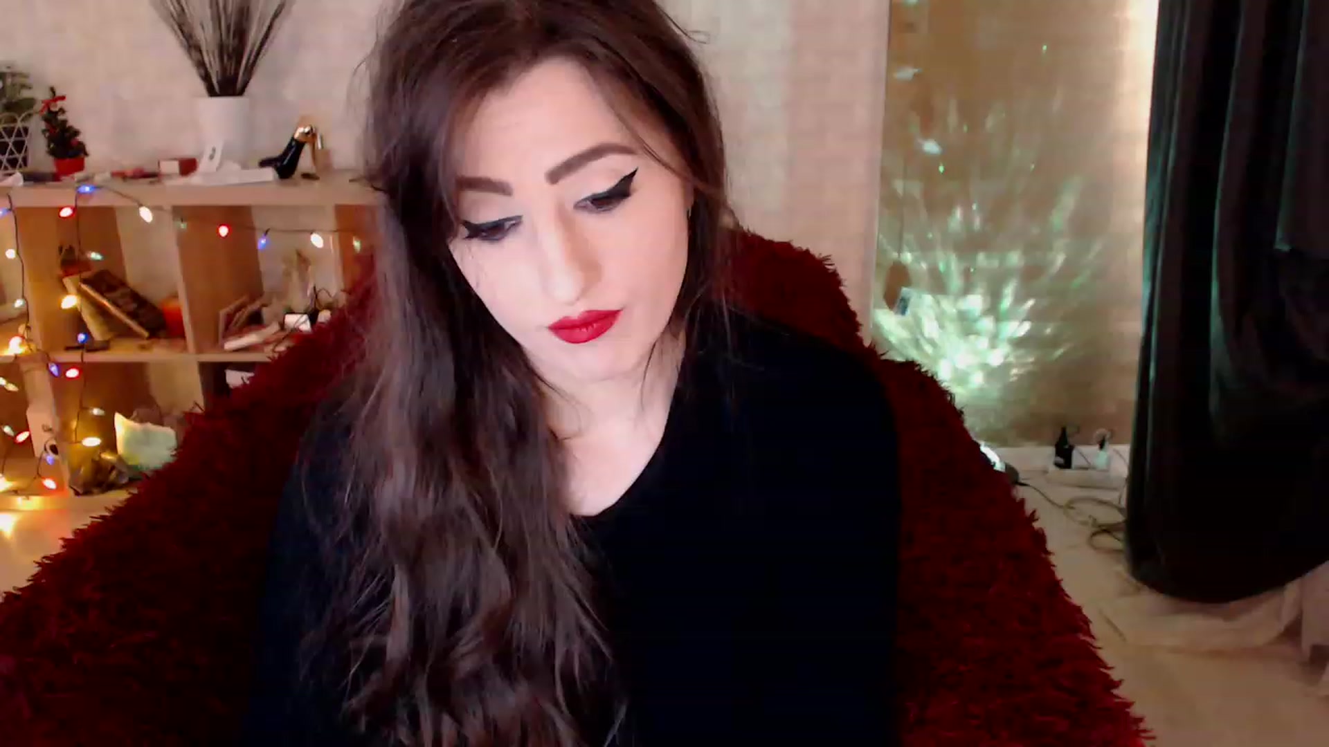 Gallery image thumbnail from HotRebbecca's myfreecams stream on, 02/07/2023, 06:57 image 4 of 20