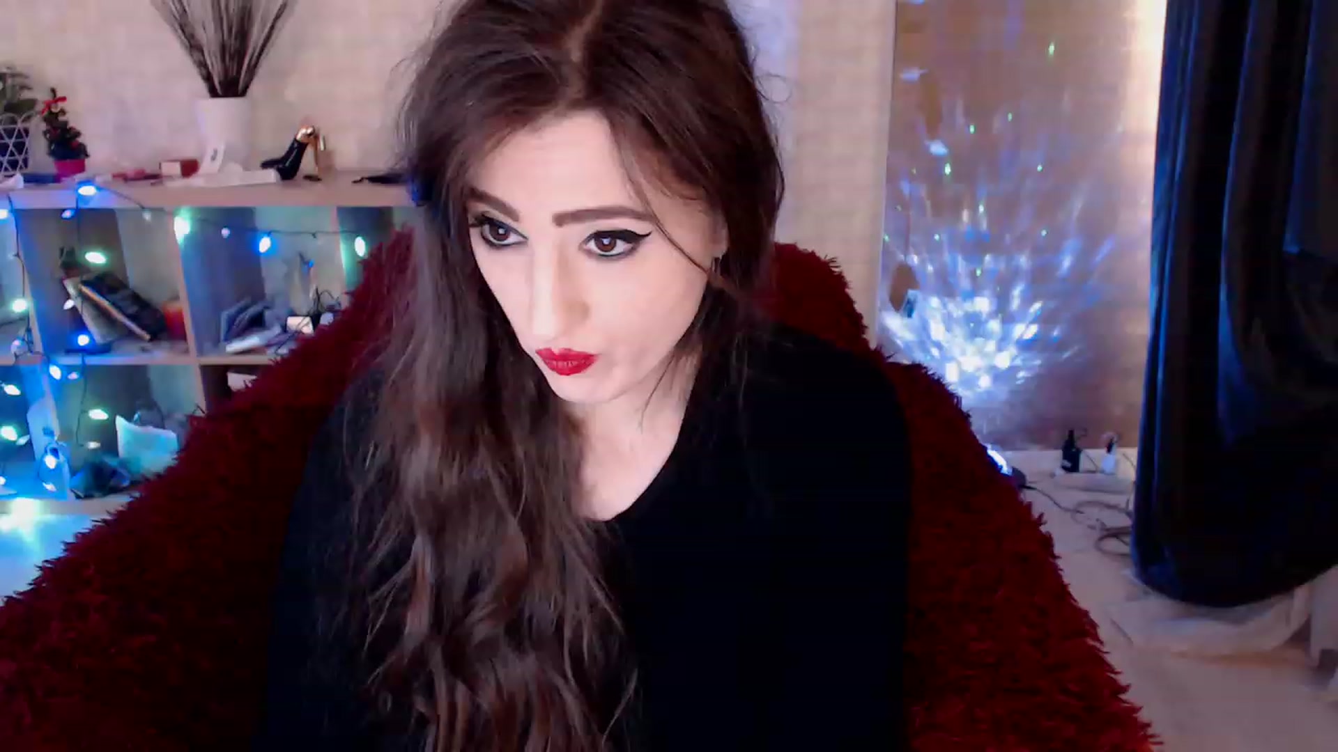 Gallery image thumbnail from HotRebbecca's myfreecams stream on, 02/07/2023, 06:57 image 5 of 20