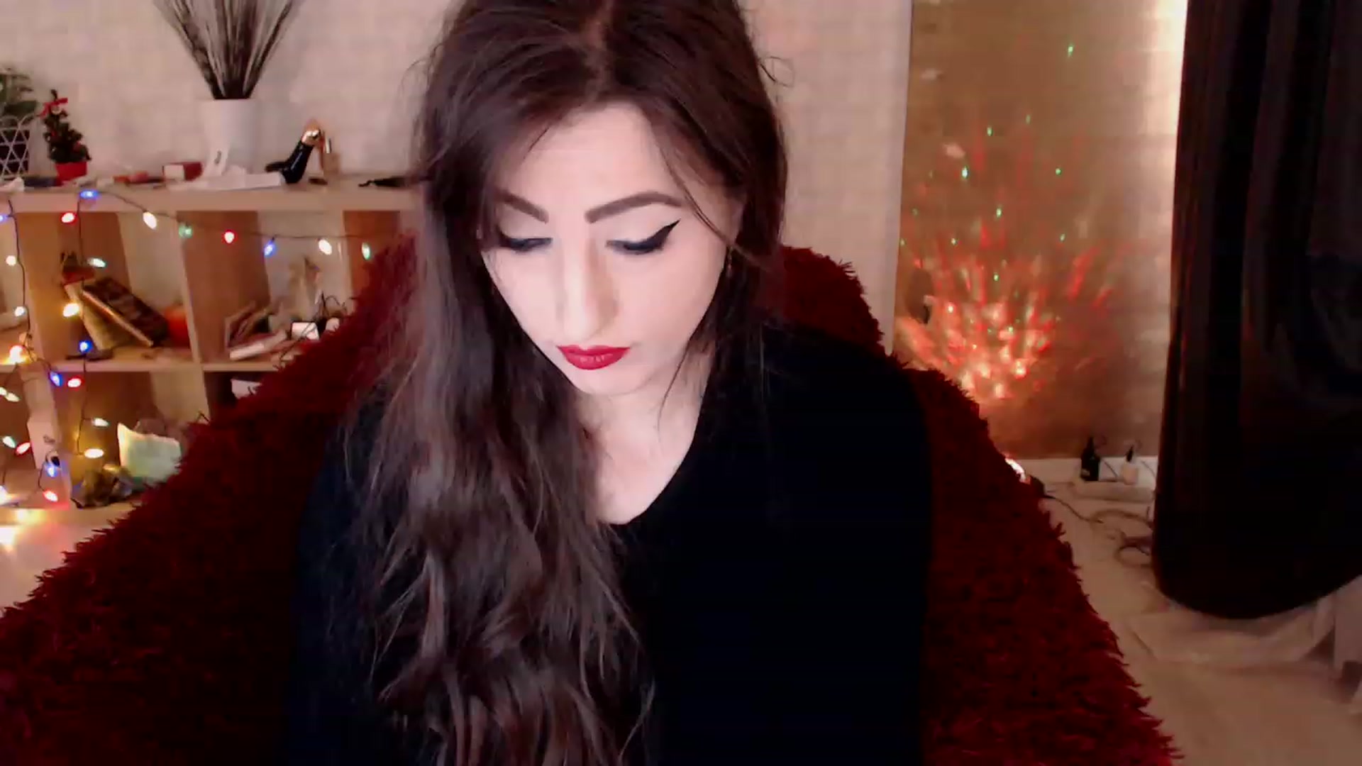 Gallery image thumbnail from HotRebbecca's myfreecams stream on, 02/07/2023, 06:57 image 1 of 20