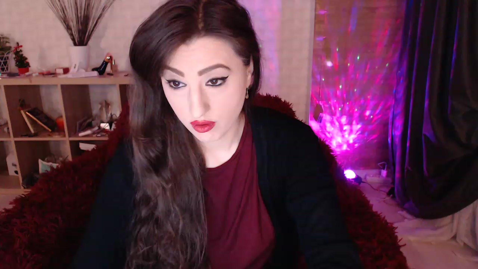 Gallery image thumbnail from HotRebbecca's myfreecams stream on, 02/12/2023, 01:25 image 3 of 20