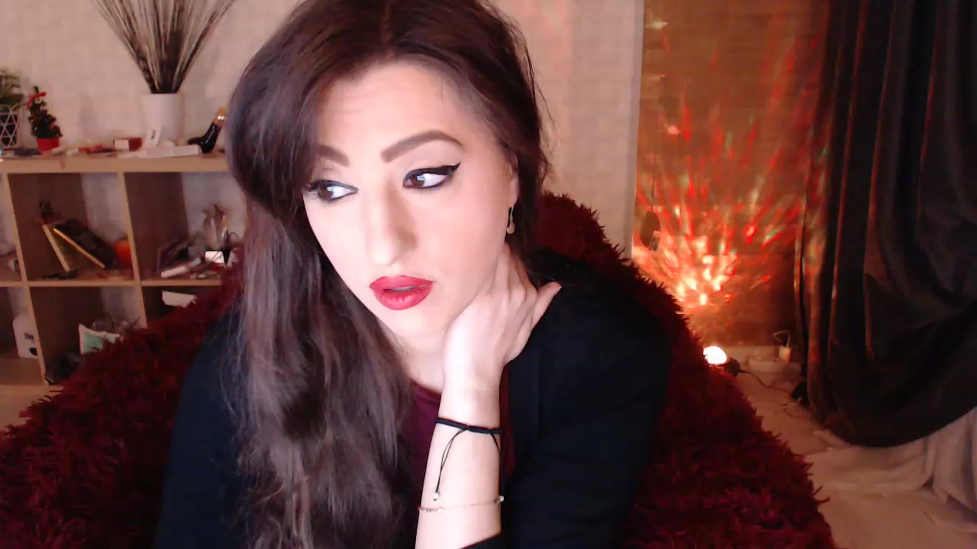 Gallery image thumbnail from HotRebbecca's myfreecams stream on, 02/12/2023, 01:25 image 12 of 20
