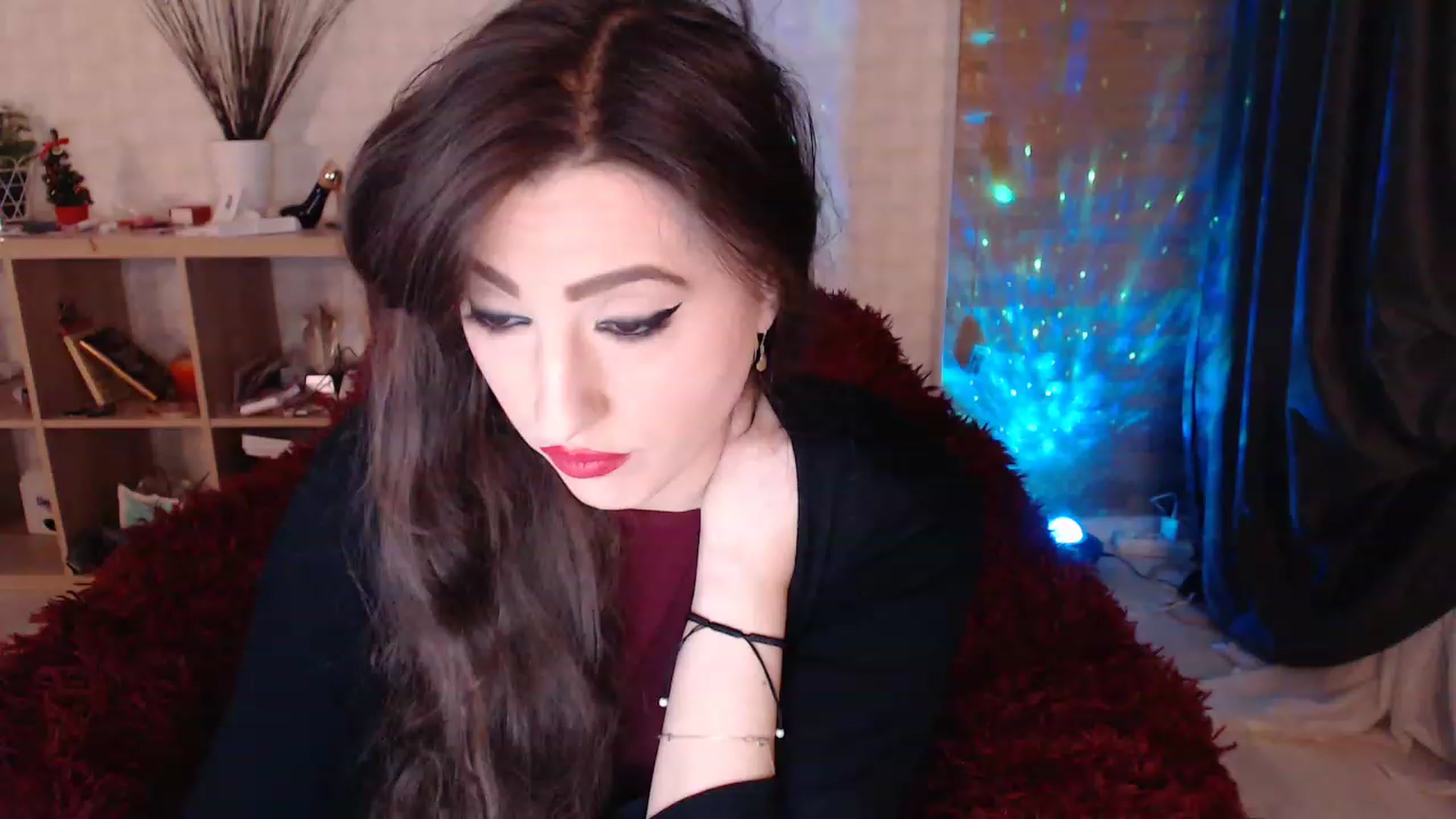 Gallery image thumbnail from HotRebbecca's myfreecams stream on, 02/12/2023, 01:25 image 9 of 20