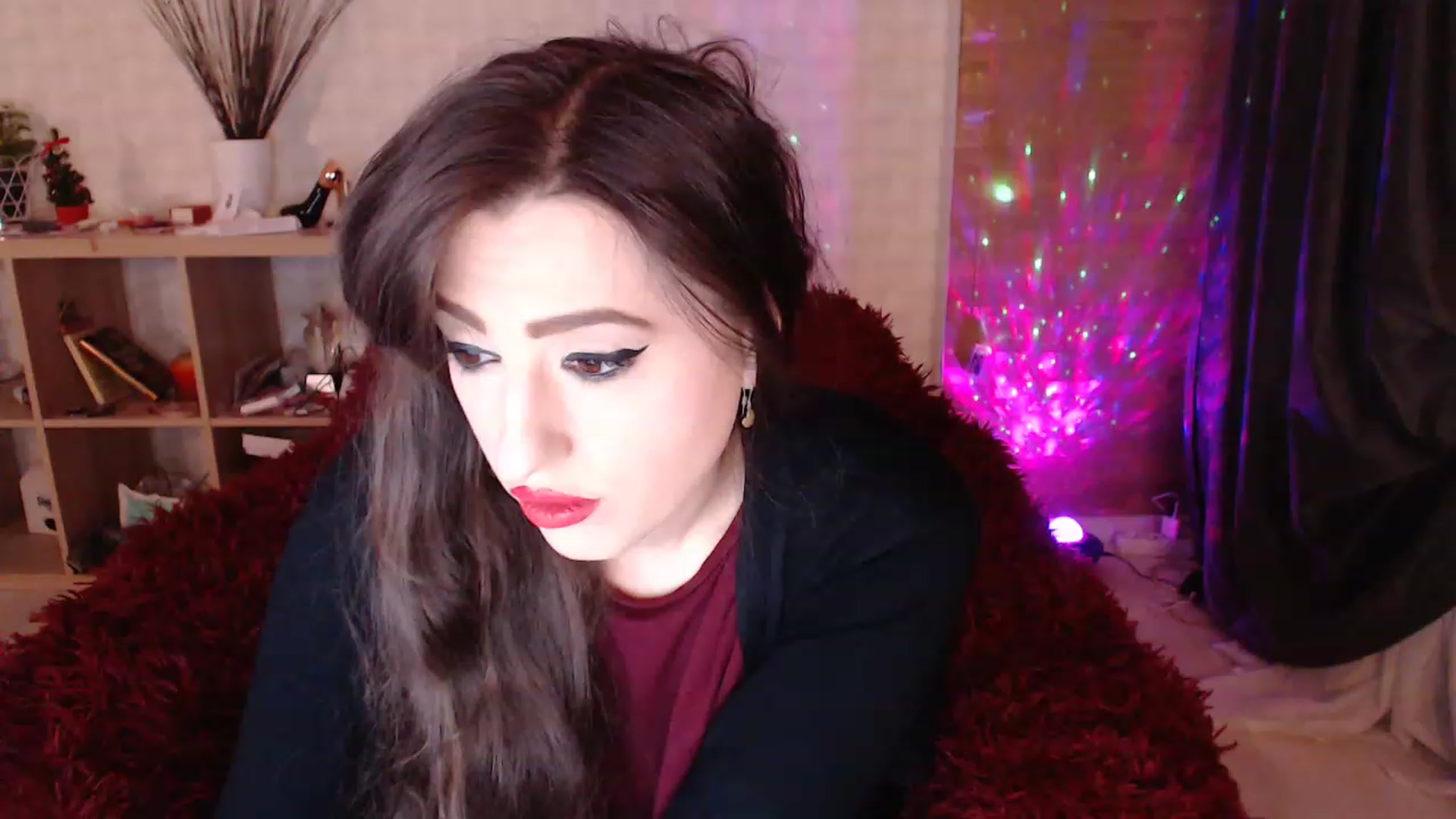 Gallery image thumbnail from HotRebbecca's myfreecams stream on, 02/12/2023, 01:25 image 15 of 20