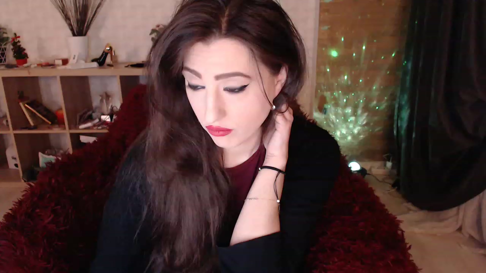 Gallery image thumbnail from HotRebbecca's myfreecams stream on, 02/12/2023, 01:58 image 12 of 20
