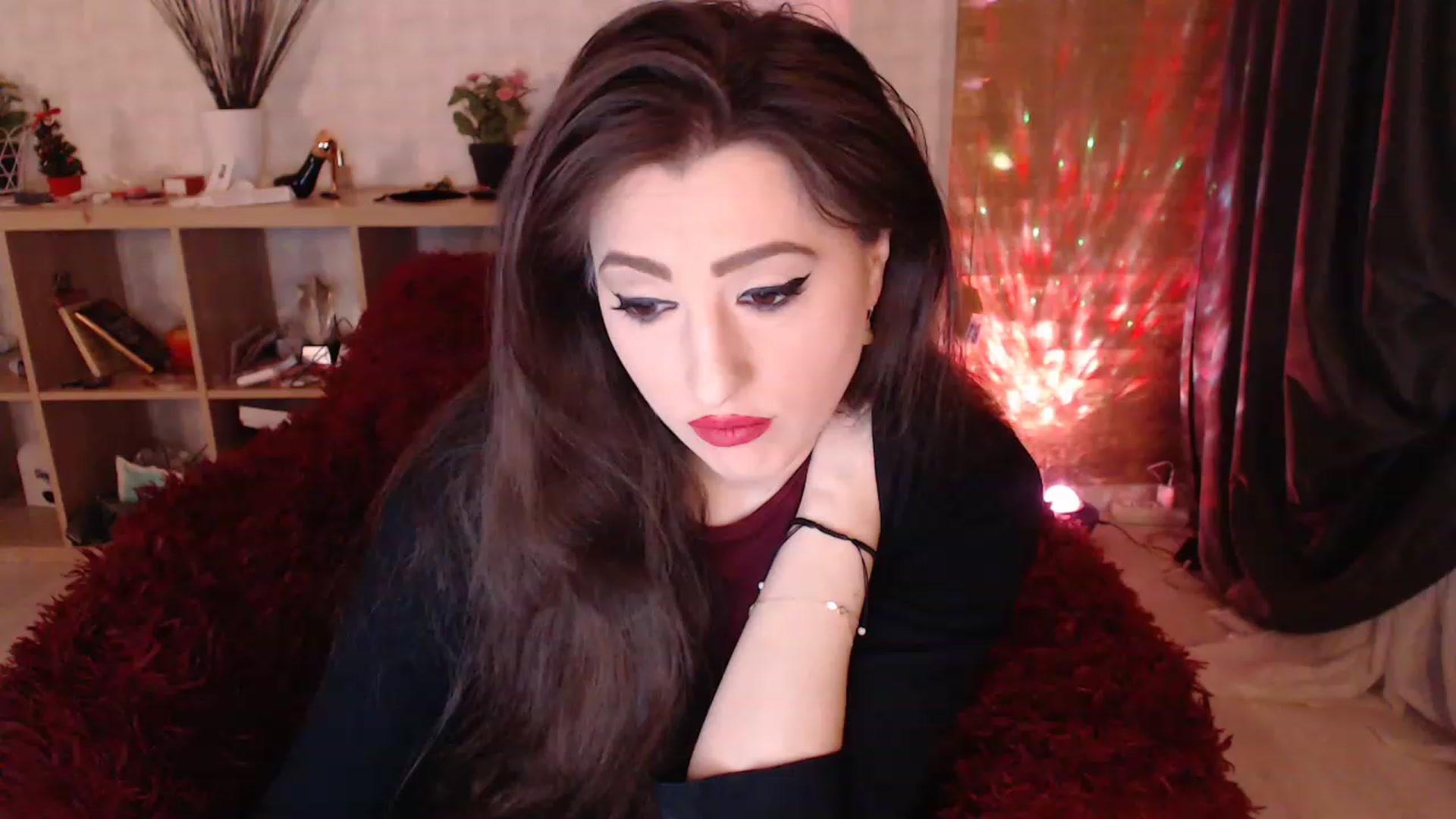 Gallery image thumbnail from HotRebbecca's myfreecams stream on, 02/12/2023, 01:58 image 8 of 20