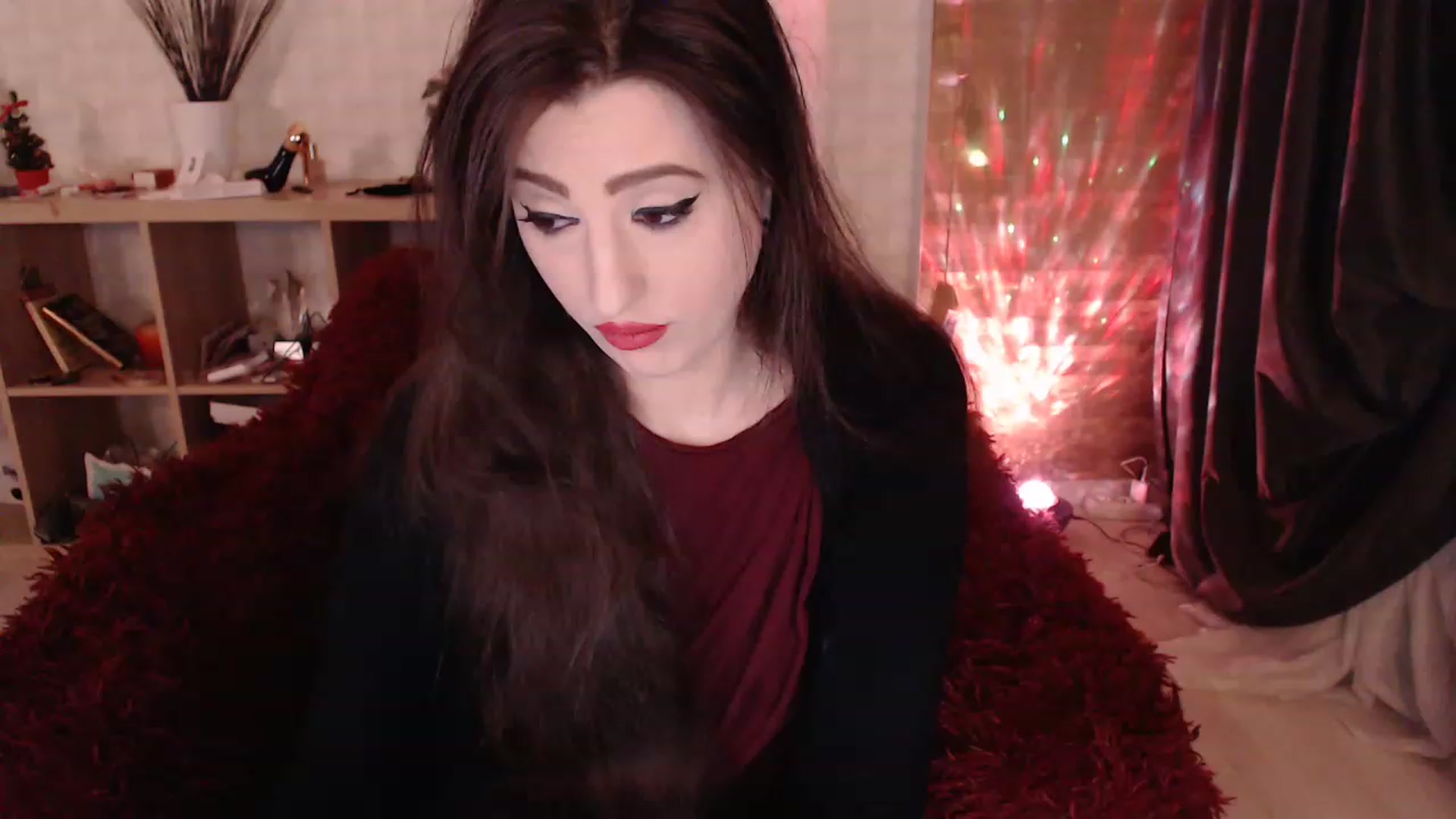 Gallery image thumbnail from HotRebbecca's myfreecams stream on, 02/12/2023, 02:35 image 7 of 20