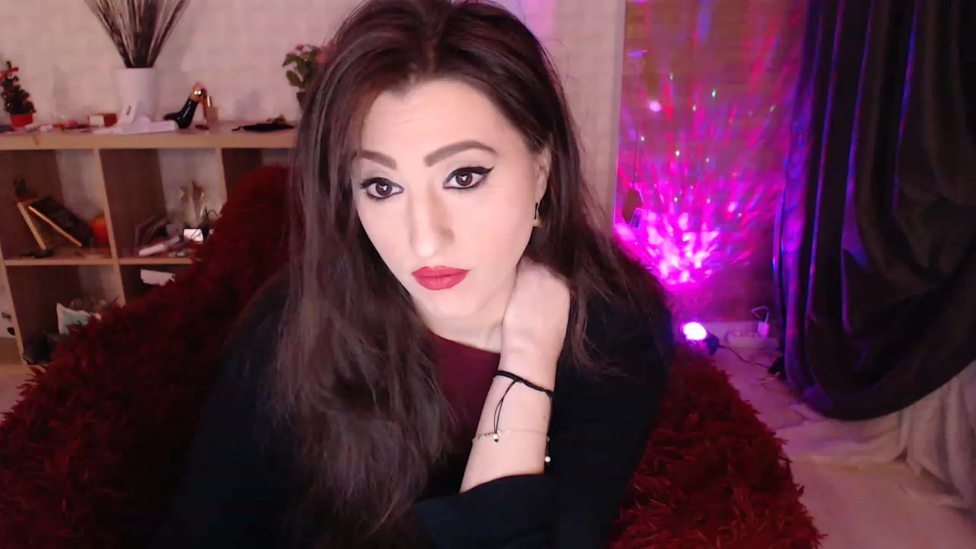 Gallery image thumbnail from HotRebbecca's myfreecams stream on, 02/12/2023, 02:35 image 13 of 20