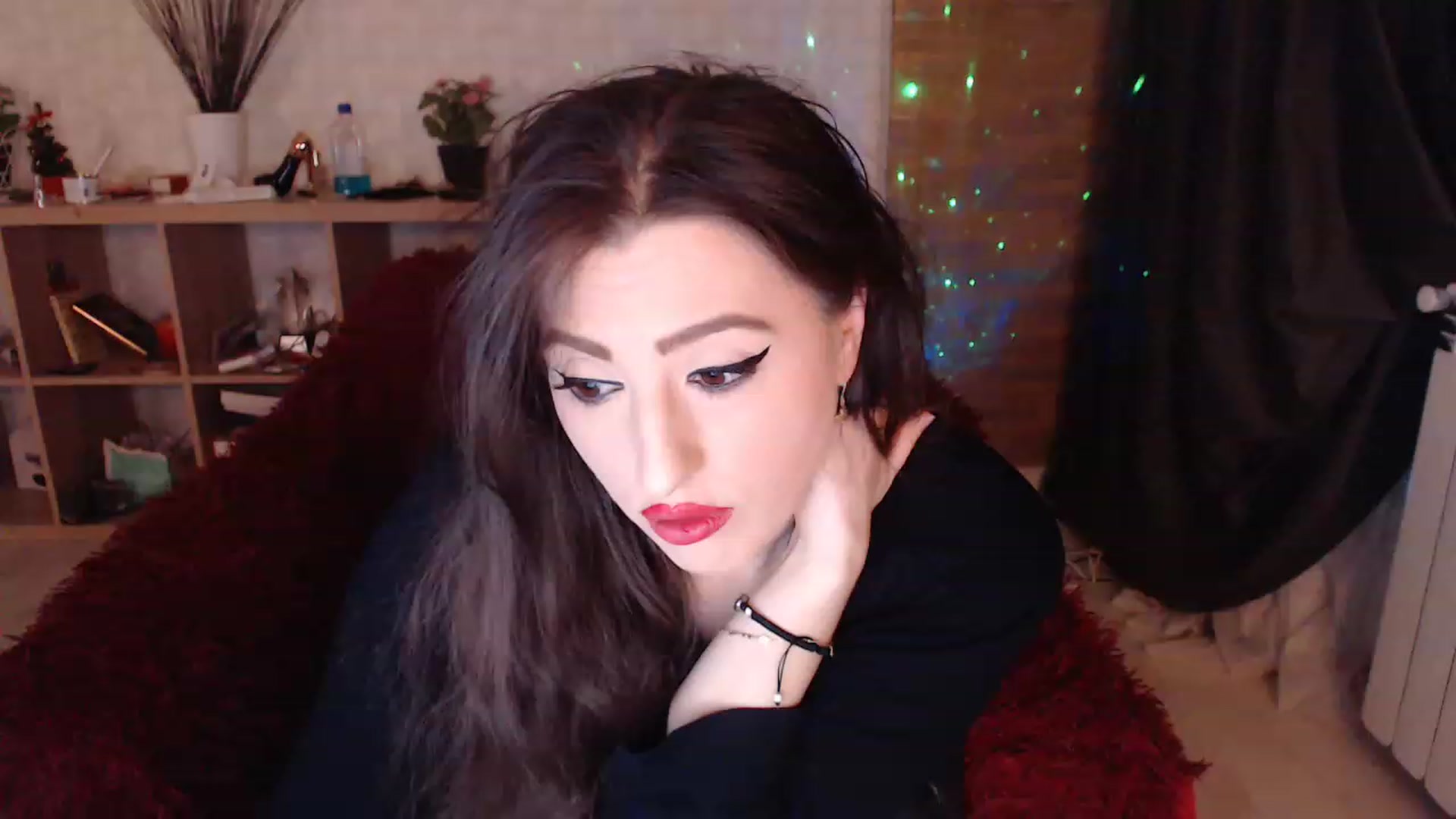 Gallery image thumbnail from HotRebbecca's myfreecams stream on, 02/14/2023, 24:00 image 18 of 20