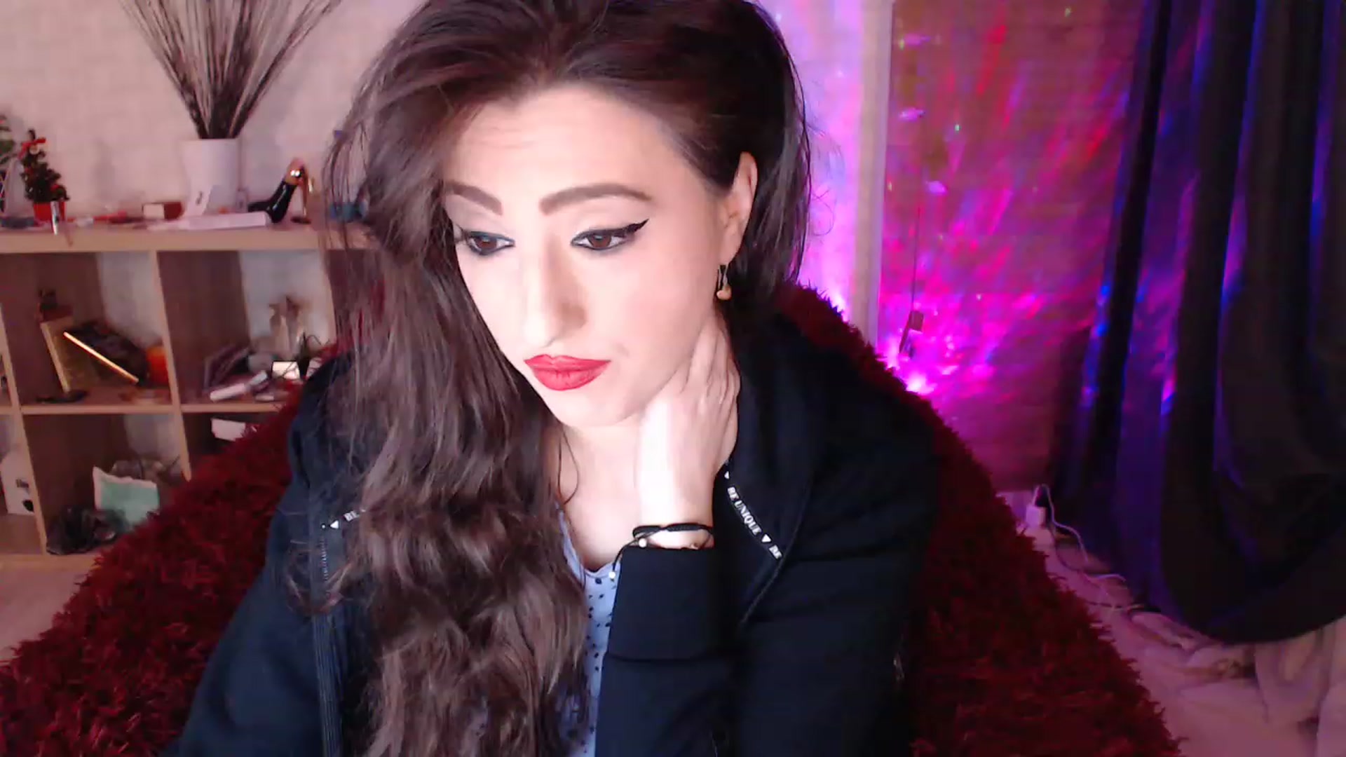 Gallery image thumbnail from HotRebbecca's myfreecams stream on, 02/17/2023, 01:04 image 18 of 20