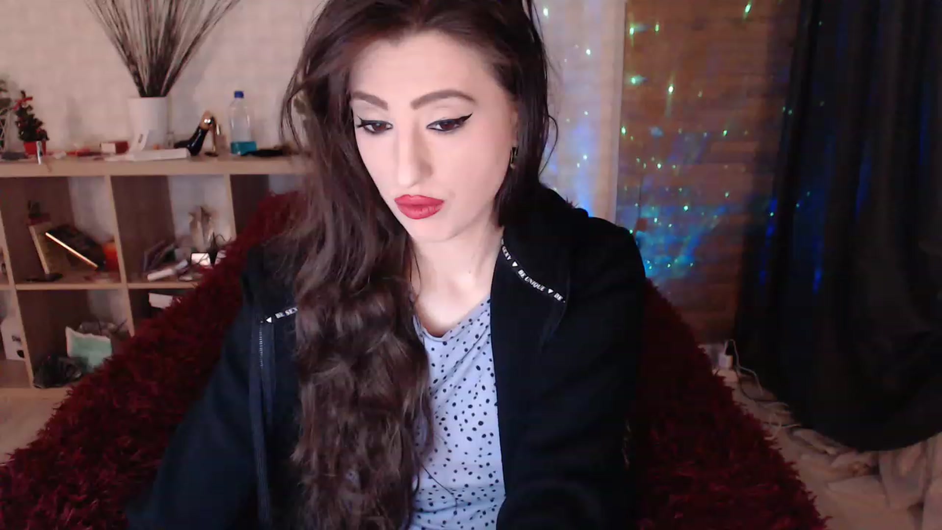 Gallery image thumbnail from HotRebbecca's myfreecams stream on, 02/17/2023, 01:04 image 14 of 20