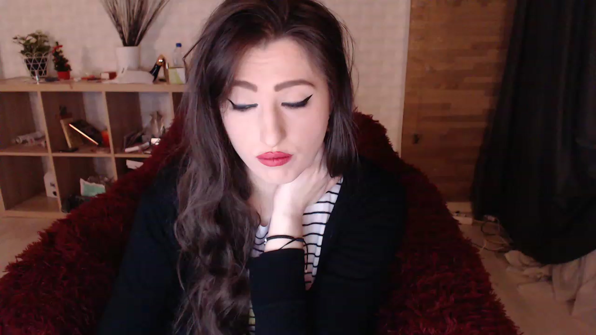 Gallery image thumbnail from HotRebbecca's myfreecams stream on, 02/19/2023, 03:11 image 12 of 20