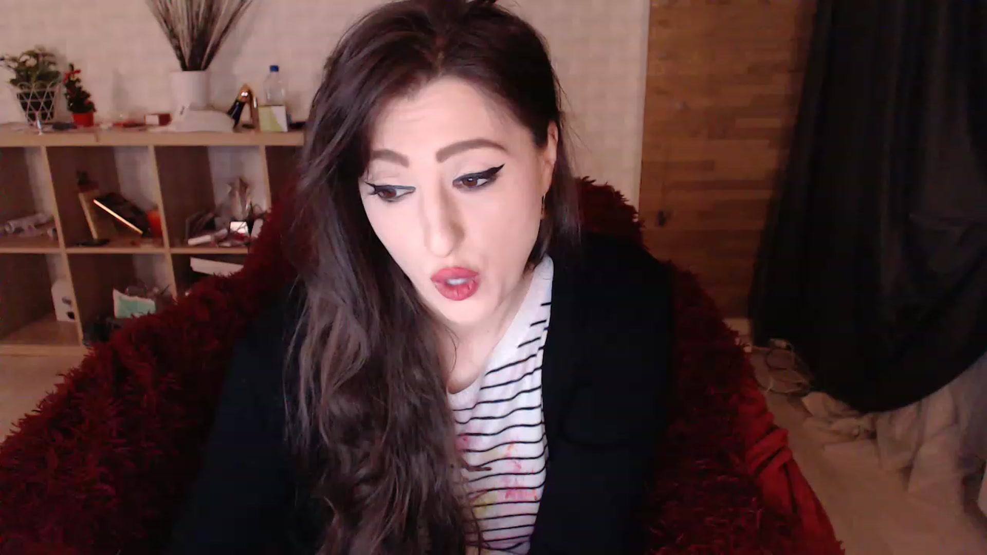 Gallery image thumbnail from HotRebbecca's myfreecams stream on, 02/19/2023, 05:04 image 10 of 20