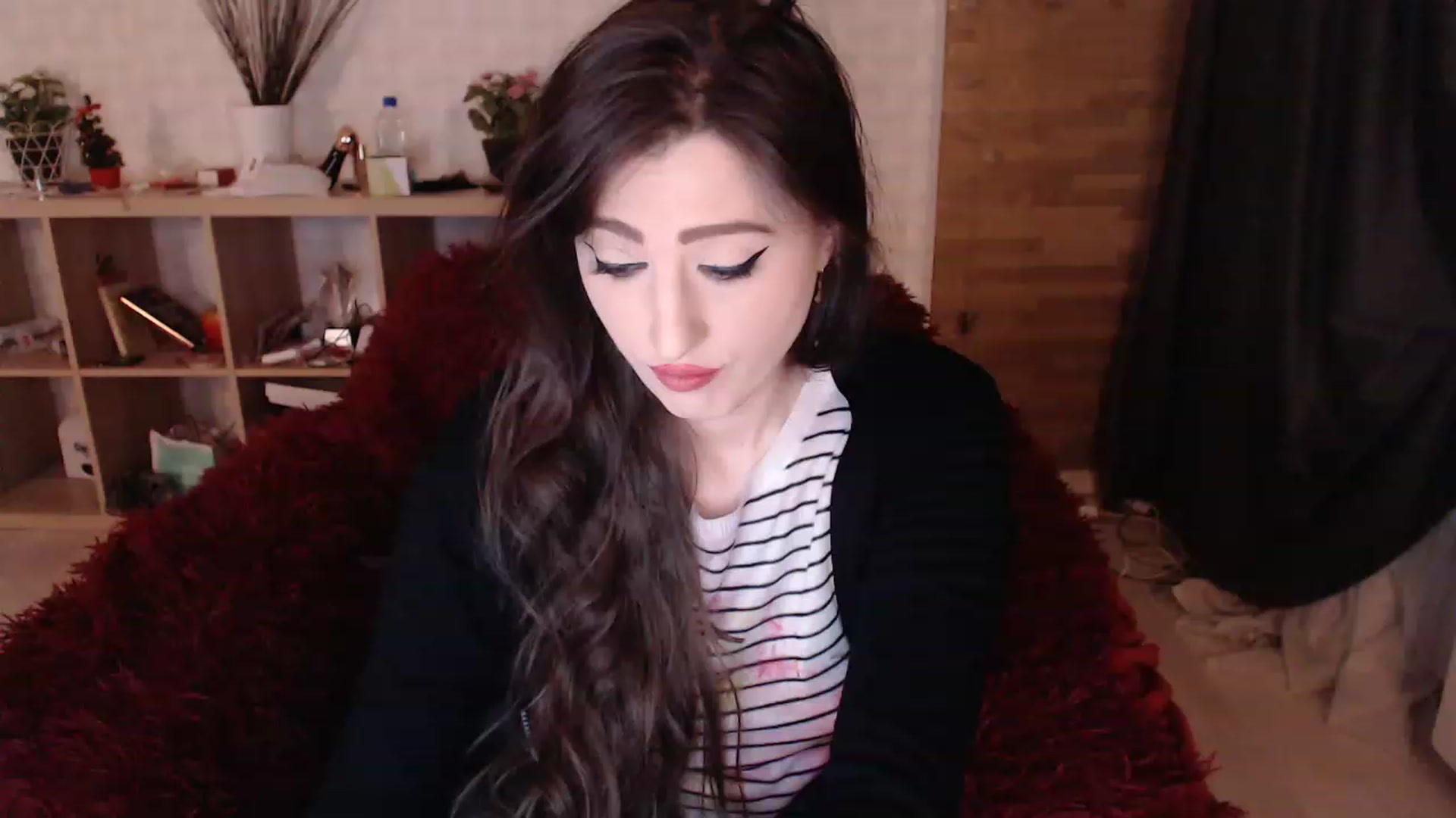 Gallery image thumbnail from HotRebbecca's myfreecams stream on, 02/19/2023, 05:04 image 4 of 20
