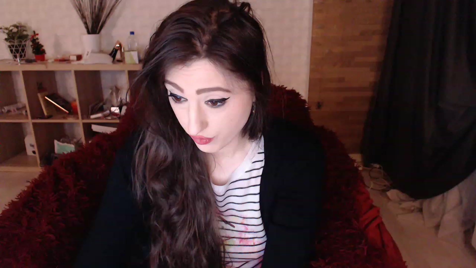 Gallery image thumbnail from HotRebbecca's myfreecams stream on, 02/19/2023, 05:04 image 15 of 20