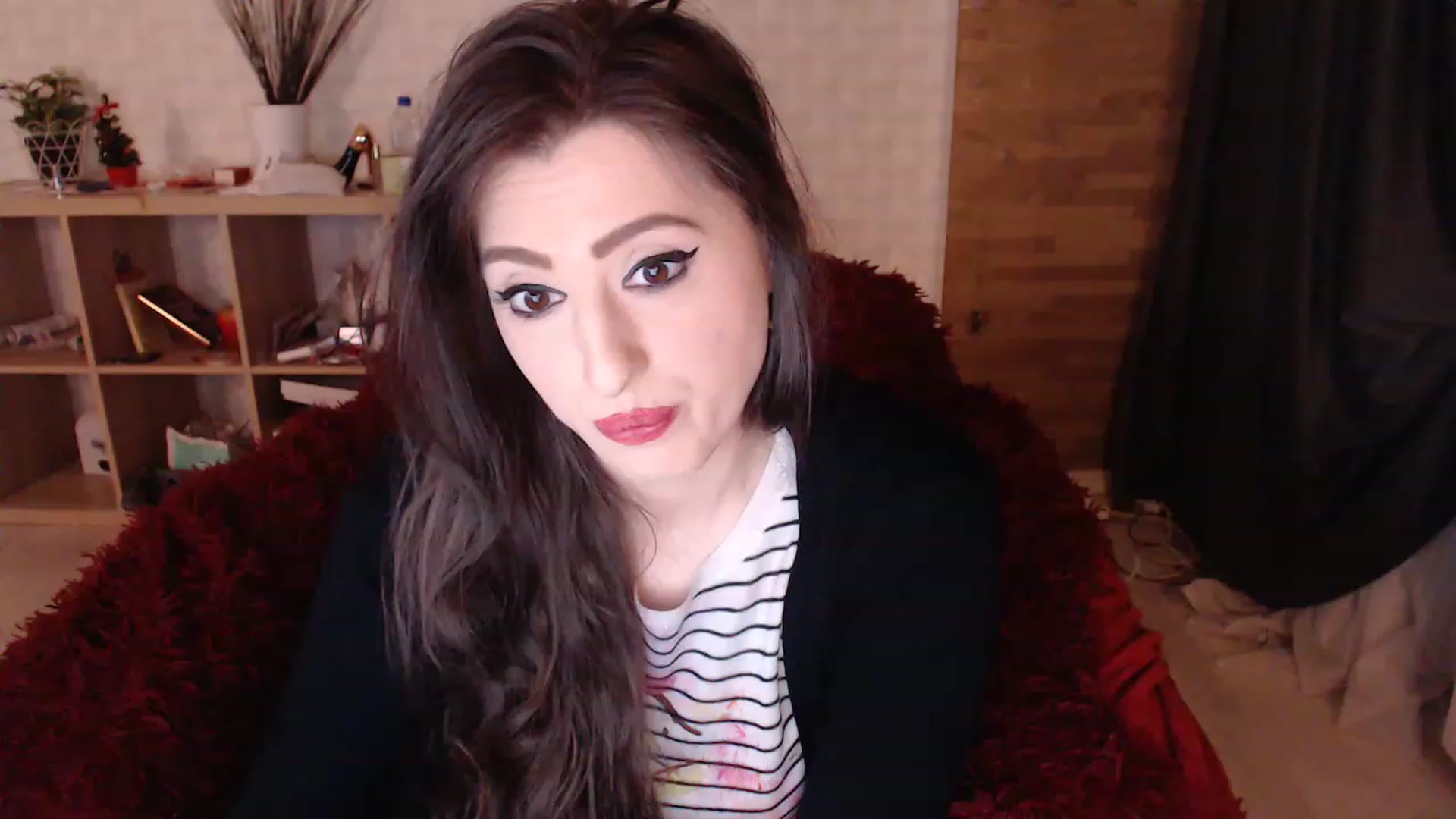 Gallery image thumbnail from HotRebbecca's myfreecams stream on, 02/19/2023, 05:04 image 14 of 20