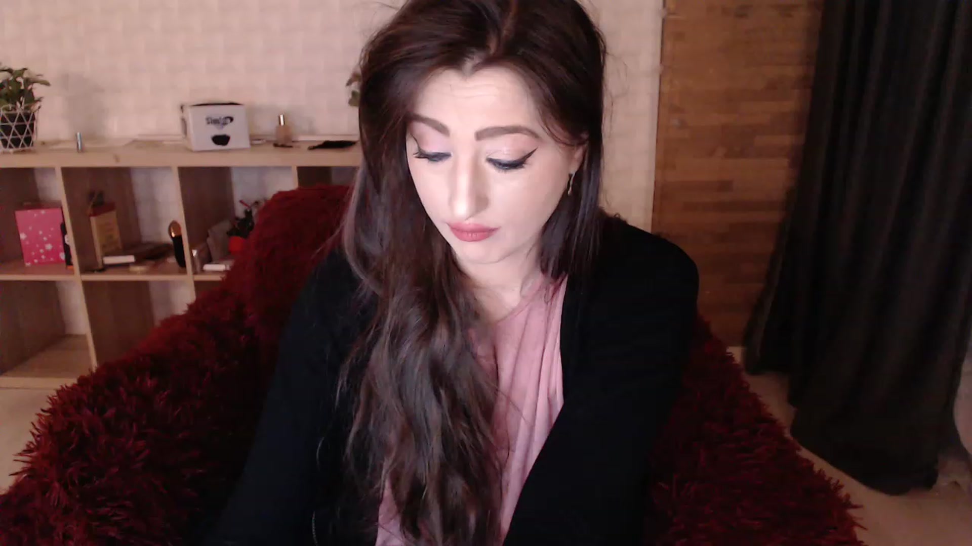Gallery image thumbnail from HotRebbecca's myfreecams stream on, 03/05/2023, 03:08 image 4 of 20