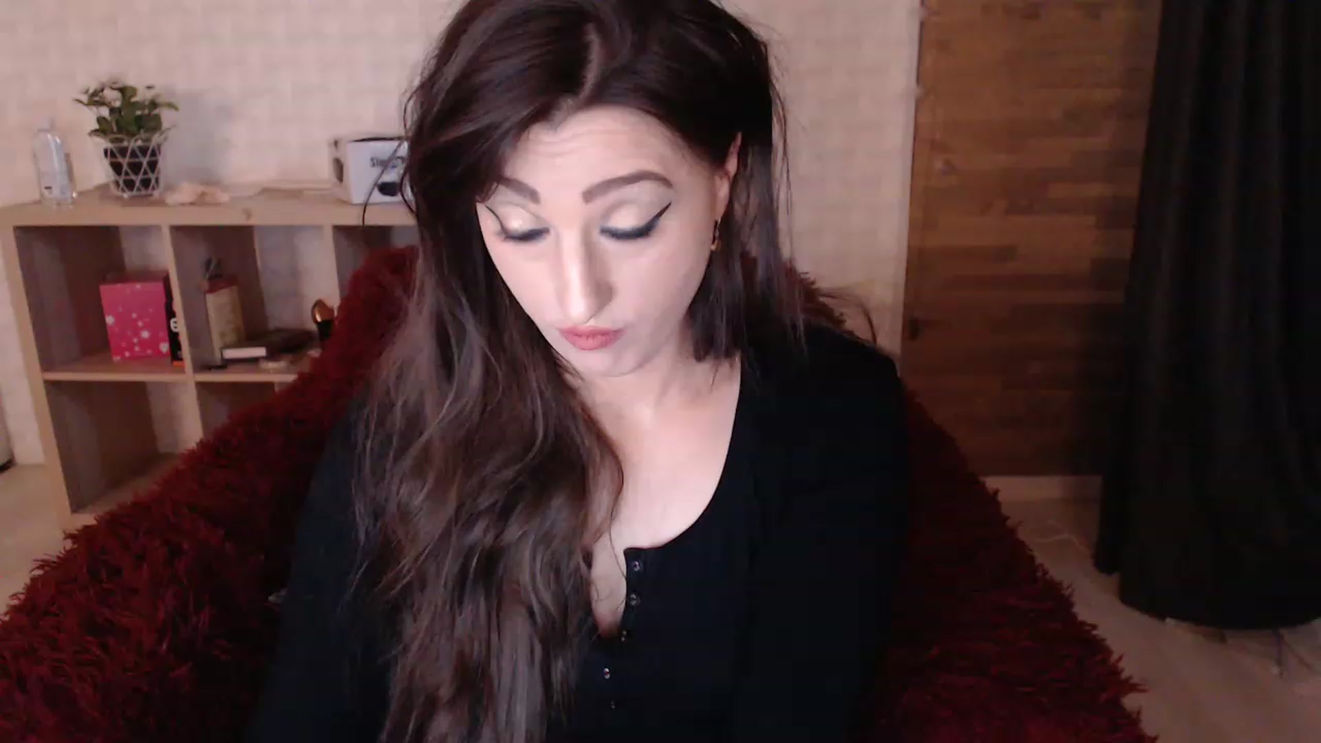 Gallery image thumbnail from HotRebbecca's myfreecams stream on, 03/11/2023, 08:29 image 2 of 20