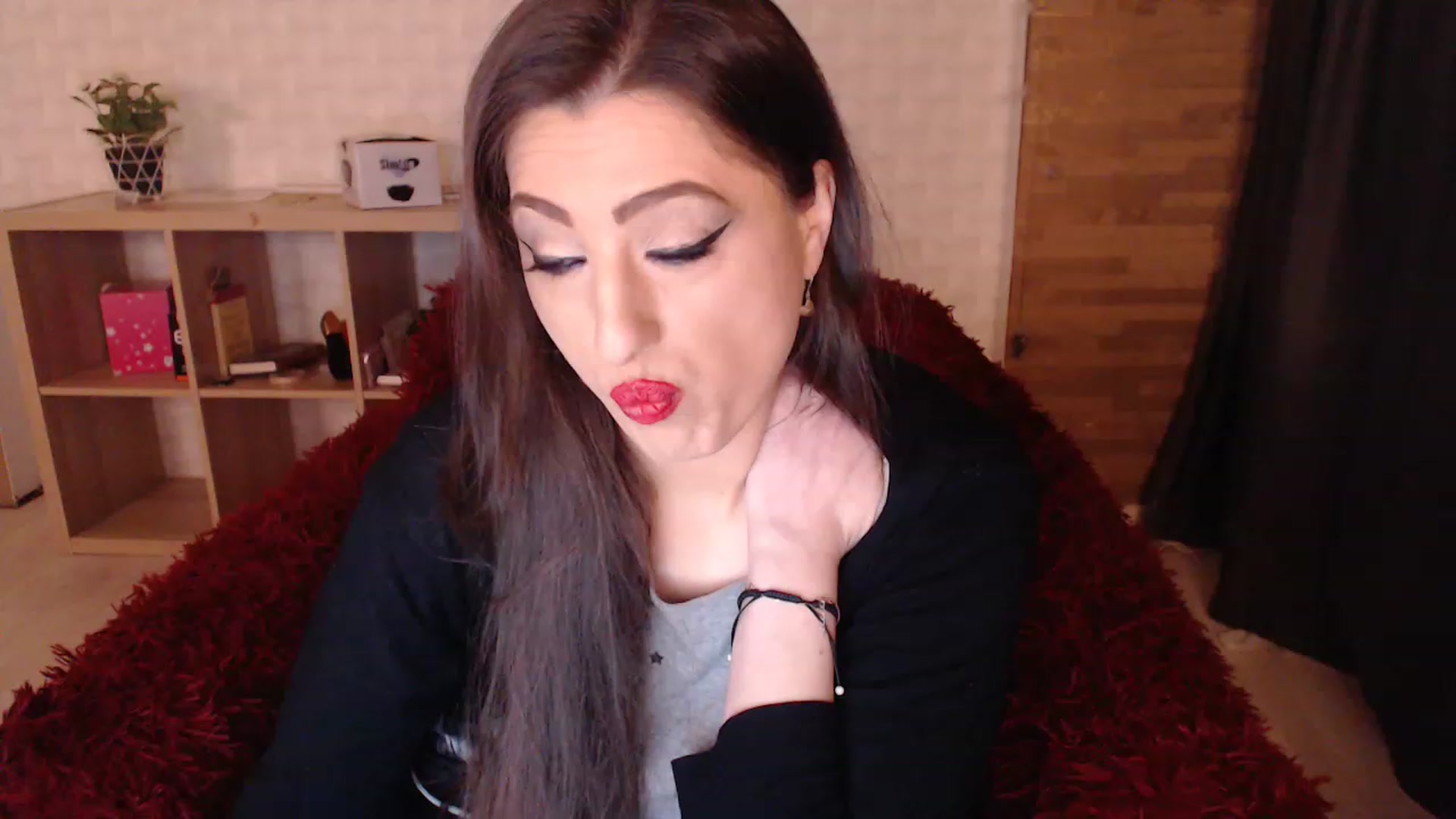 Gallery image thumbnail from HotRebbecca's myfreecams stream on, 03/18/2023, 24:42 image 15 of 20
