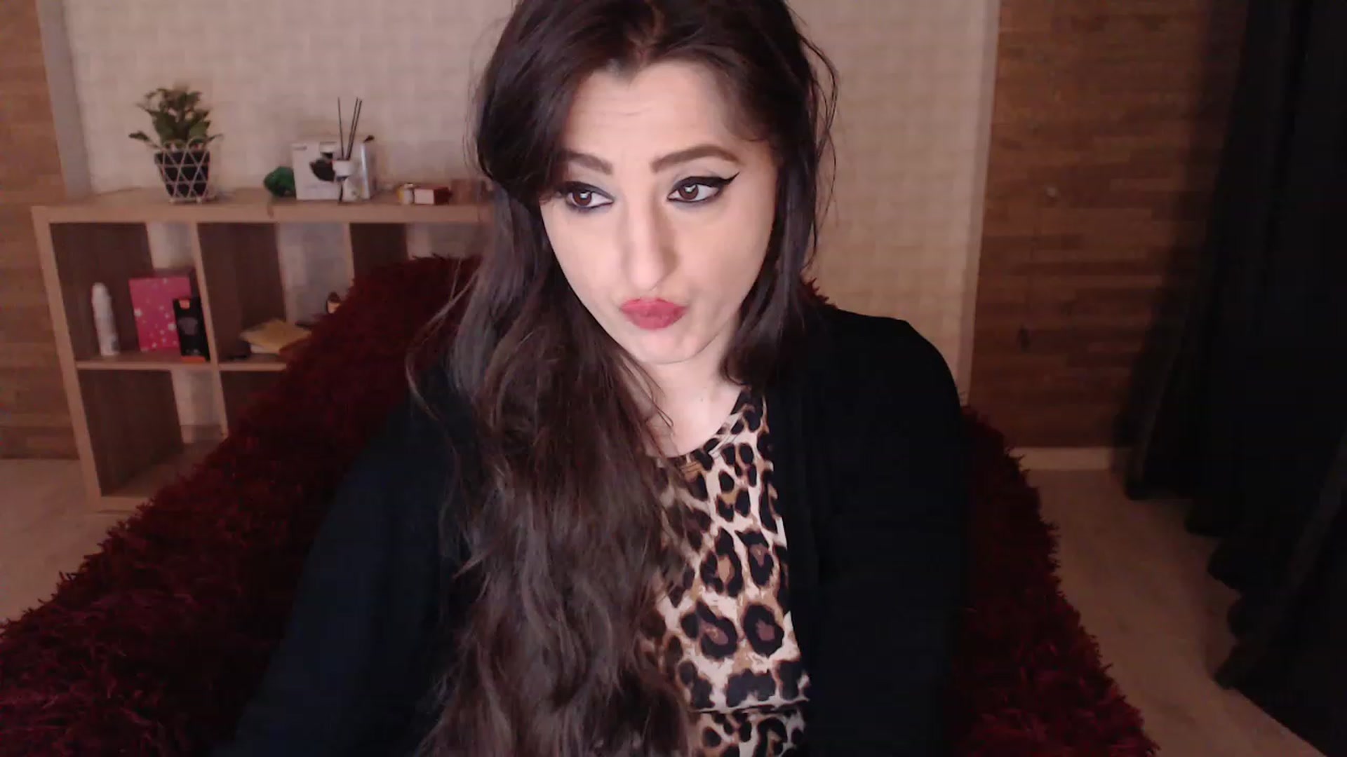 Gallery image thumbnail from HotRebbecca's myfreecams stream on, 04/28/2023, 03:04 image 18 of 20