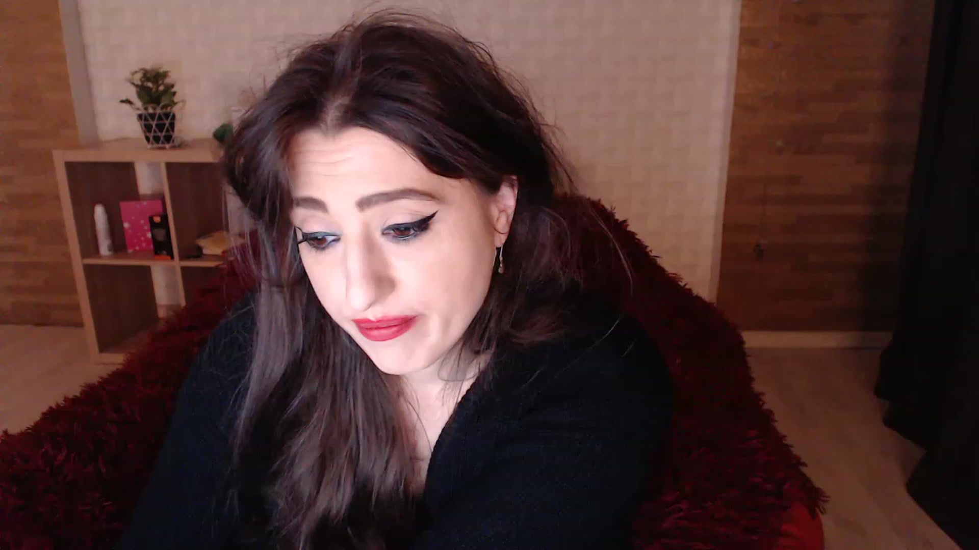 Gallery image thumbnail from HotRebbecca's myfreecams stream on, 04/30/2023, 03:25 image 18 of 20