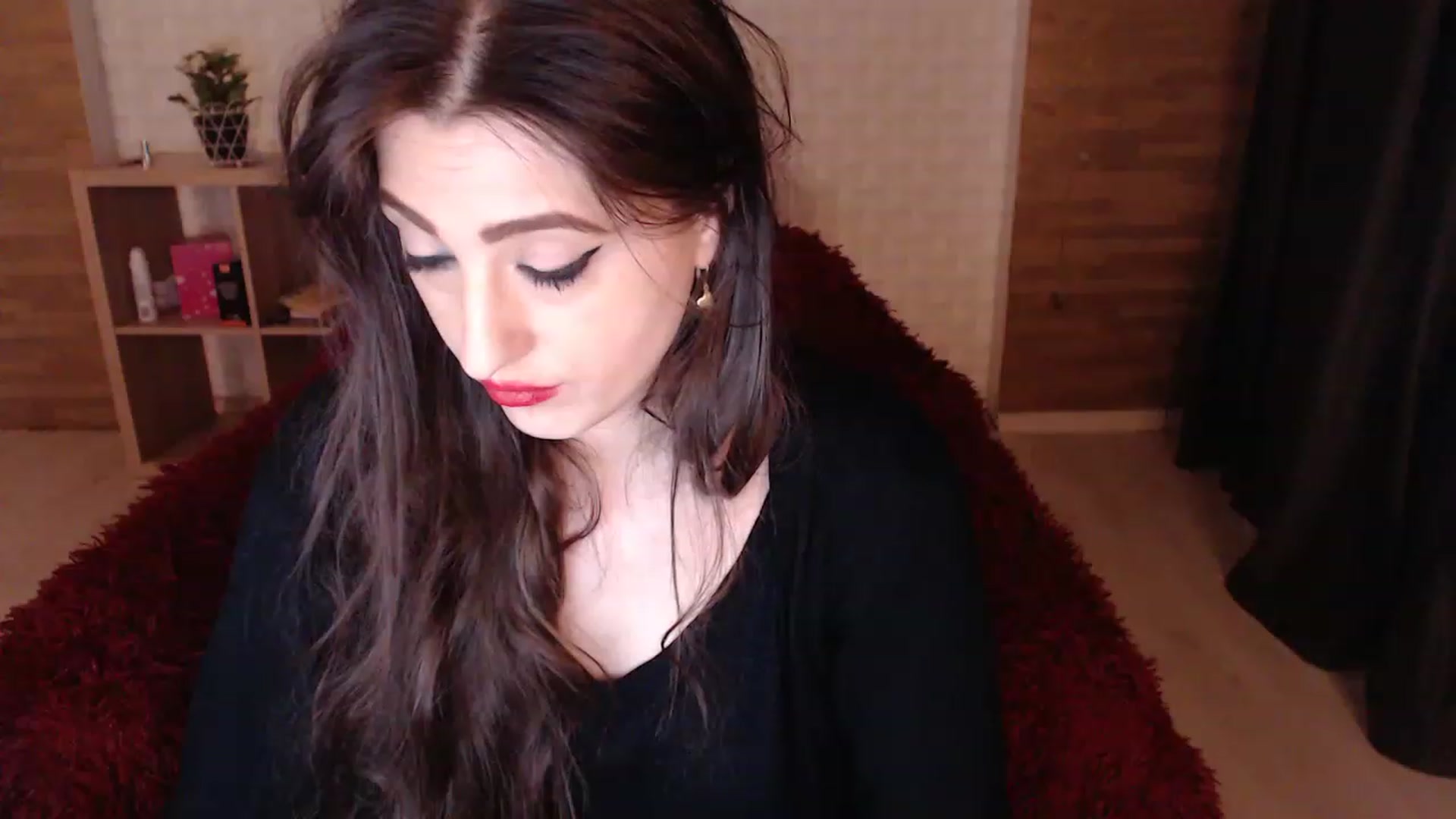 Gallery image thumbnail from HotRebbecca's myfreecams stream on, 05/04/2023, 02:38 image 6 of 20