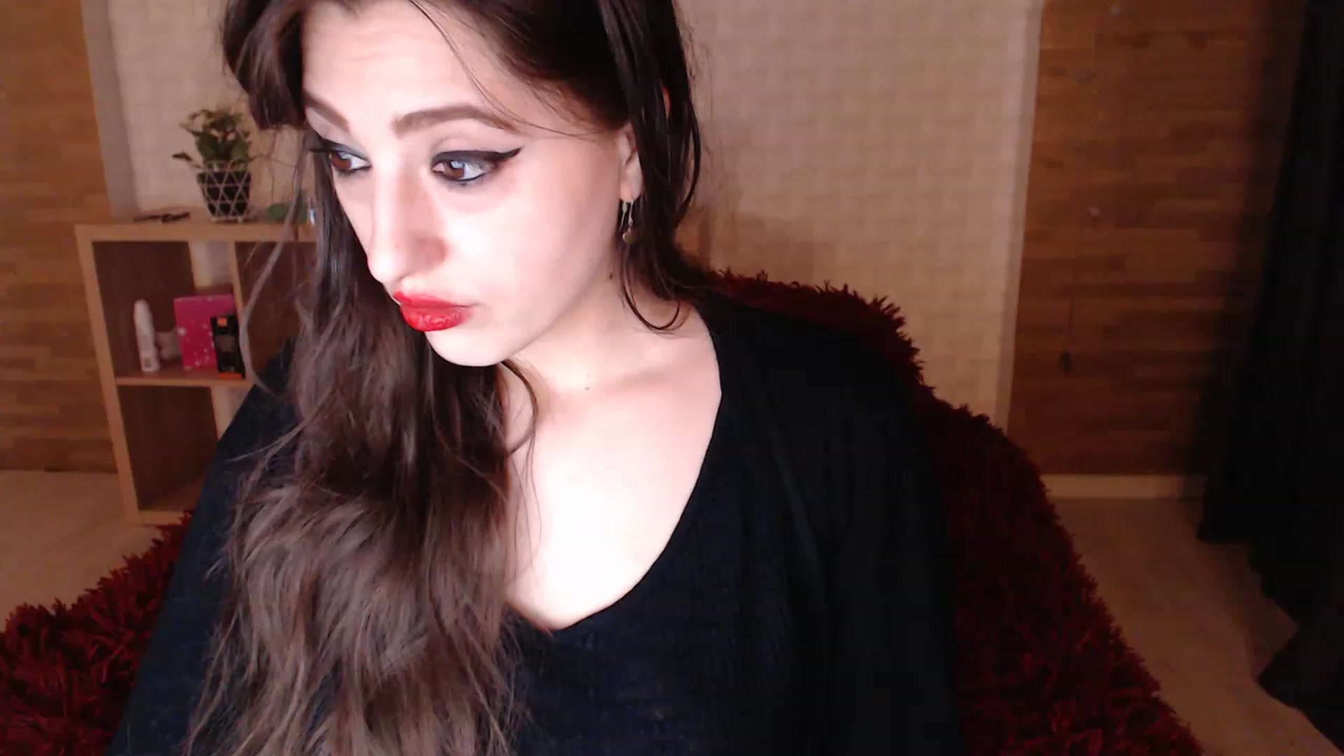 Gallery image thumbnail from HotRebbecca's myfreecams stream on, 05/05/2023, 02:52 image 13 of 20