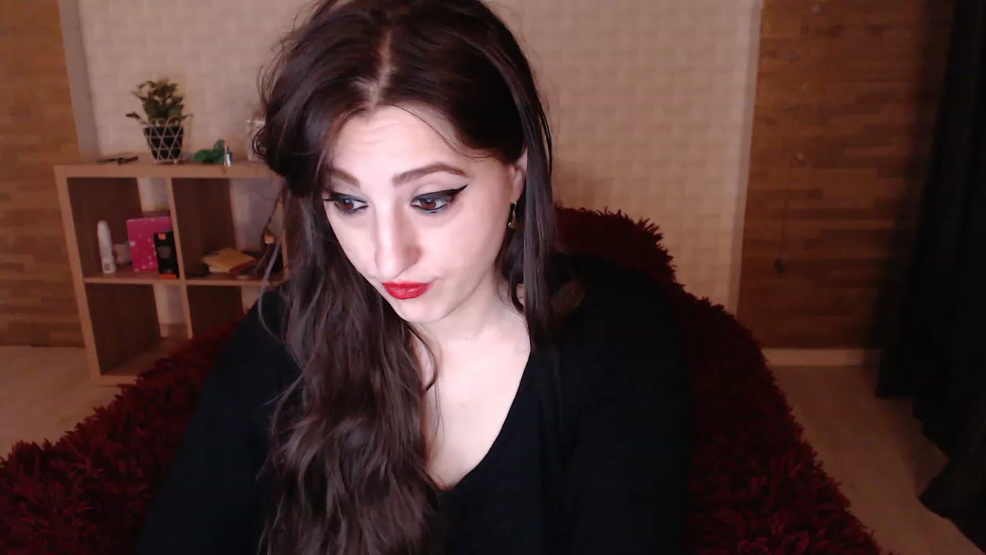 Gallery image thumbnail from HotRebbecca's myfreecams stream on, 05/05/2023, 02:52 image 7 of 20