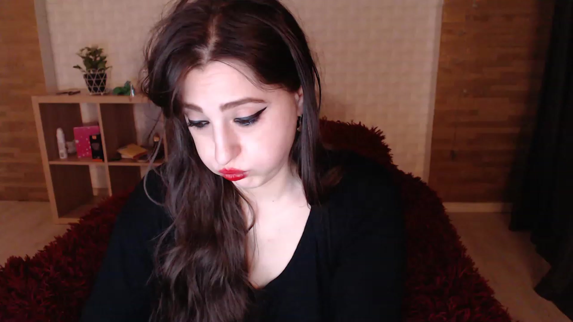 Gallery image thumbnail from HotRebbecca's myfreecams stream on, 05/05/2023, 02:52 image 8 of 20