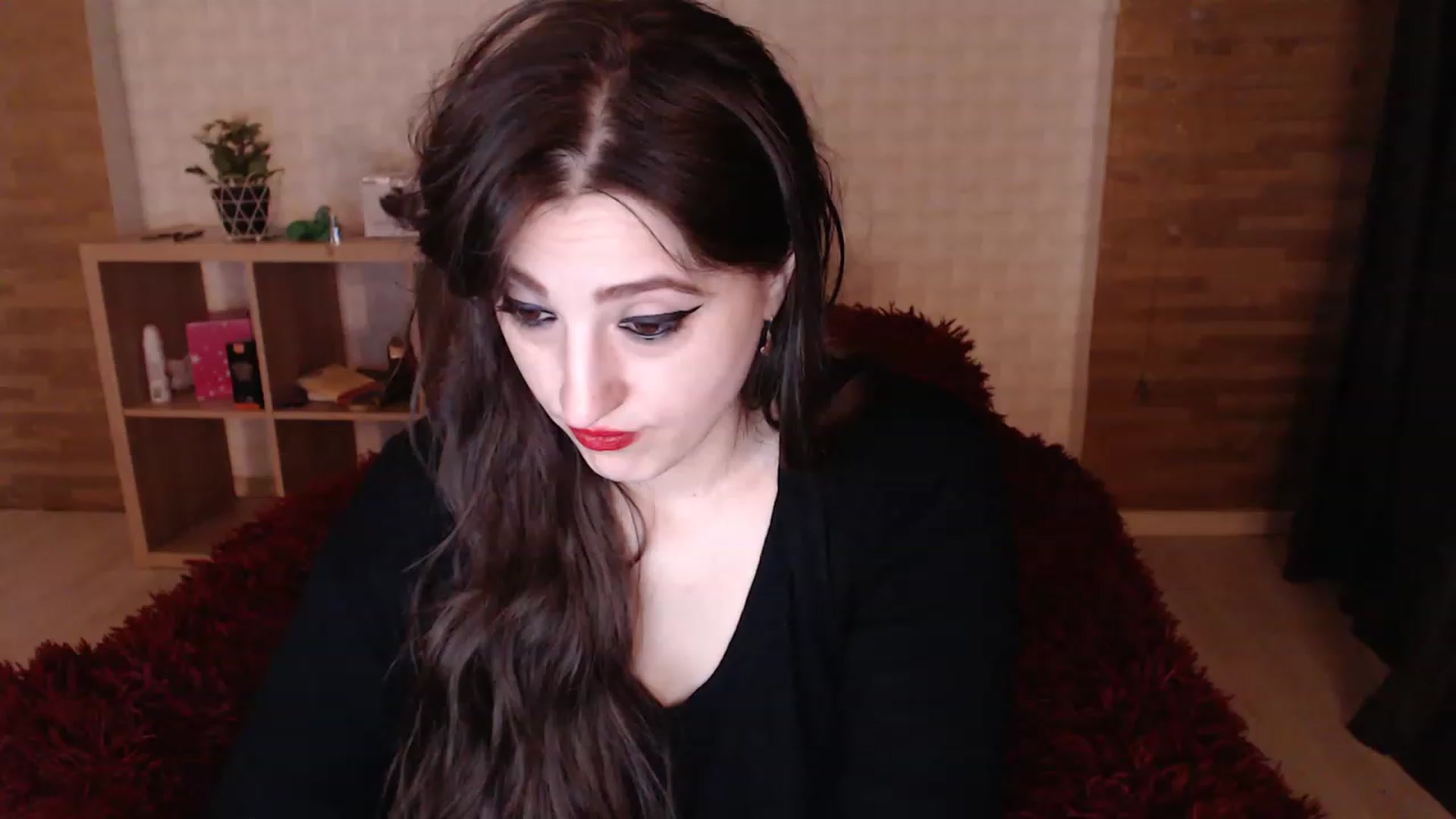 Gallery image thumbnail from HotRebbecca's myfreecams stream on, 05/05/2023, 02:52 image 1 of 20
