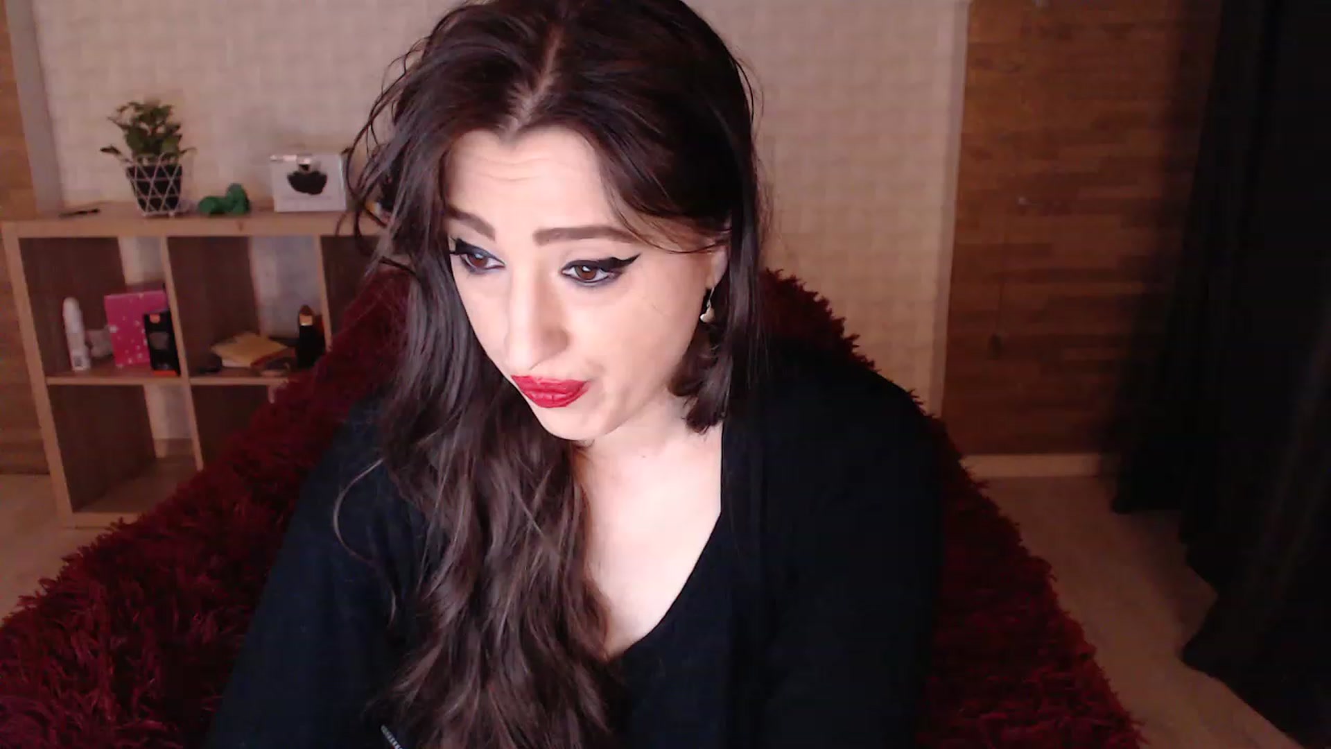 Gallery image thumbnail from HotRebbecca's myfreecams stream on, 05/06/2023, 01:27 image 13 of 20