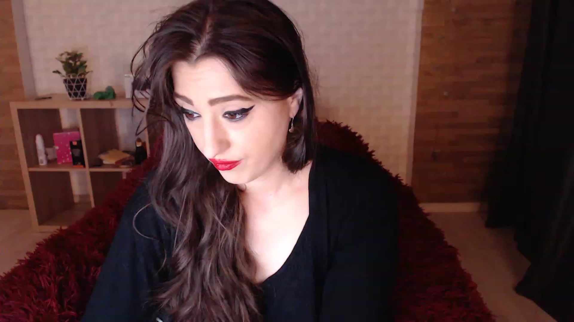 Gallery image thumbnail from HotRebbecca's myfreecams stream on, 05/06/2023, 01:27 image 8 of 20