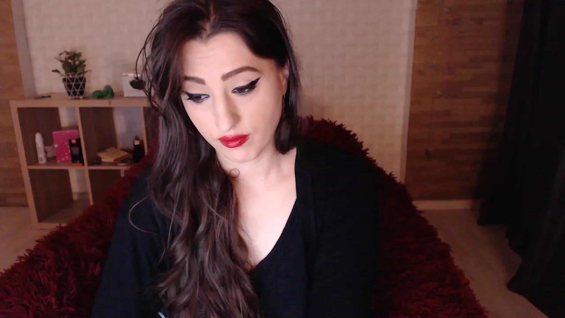 Gallery image thumbnail from HotRebbecca's myfreecams stream on, 05/06/2023, 01:27 image 11 of 20