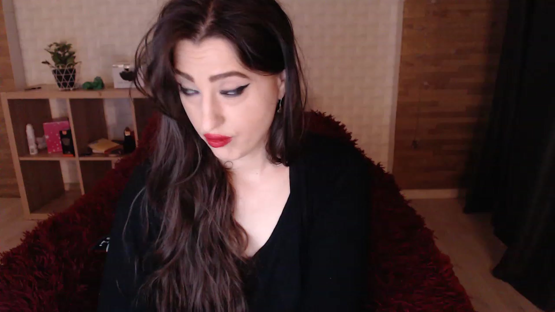 Gallery image thumbnail from HotRebbecca's myfreecams stream on, 05/06/2023, 02:14 image 6 of 20