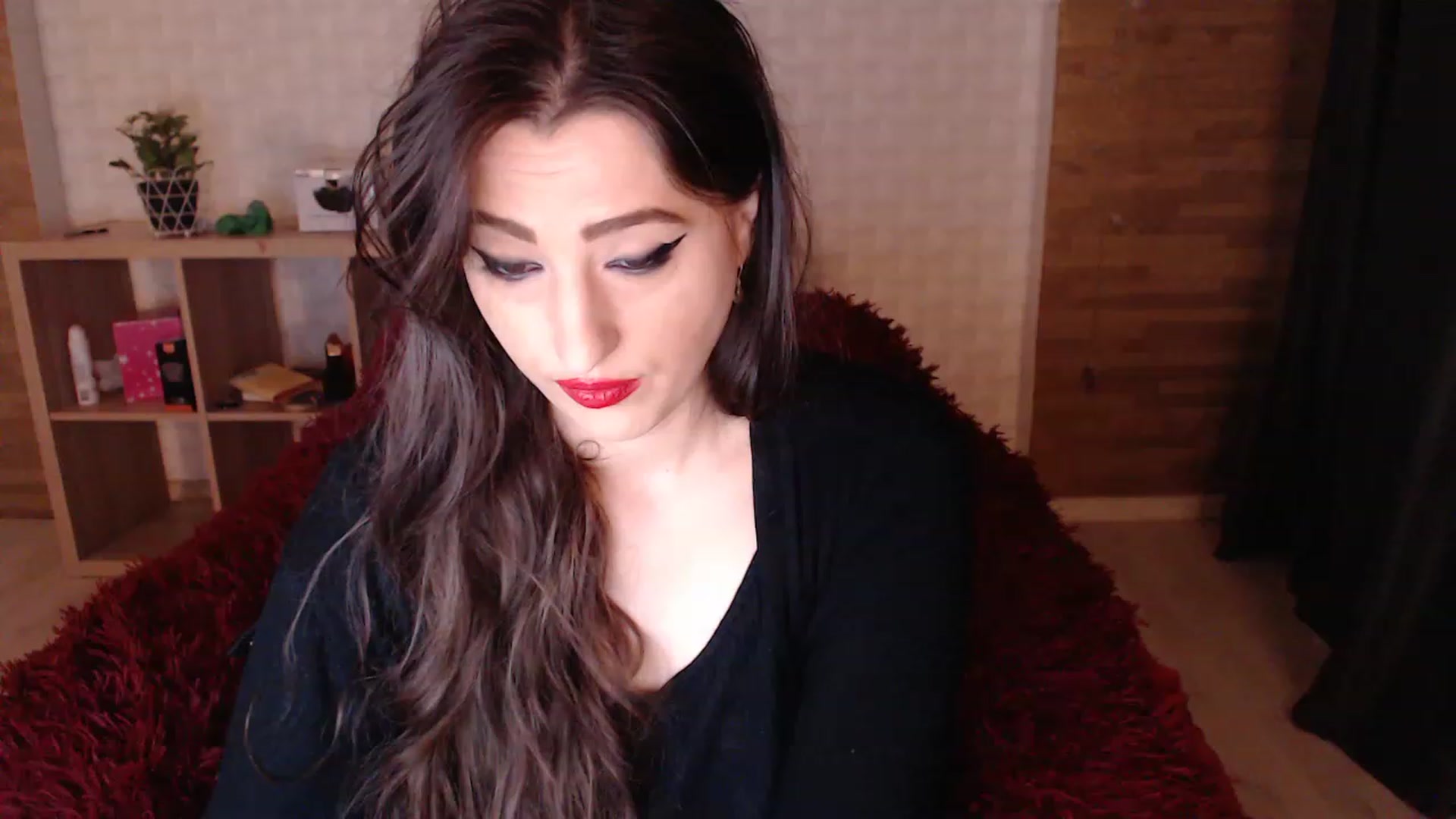 Gallery image thumbnail from HotRebbecca's myfreecams stream on, 05/06/2023, 02:14 image 2 of 20