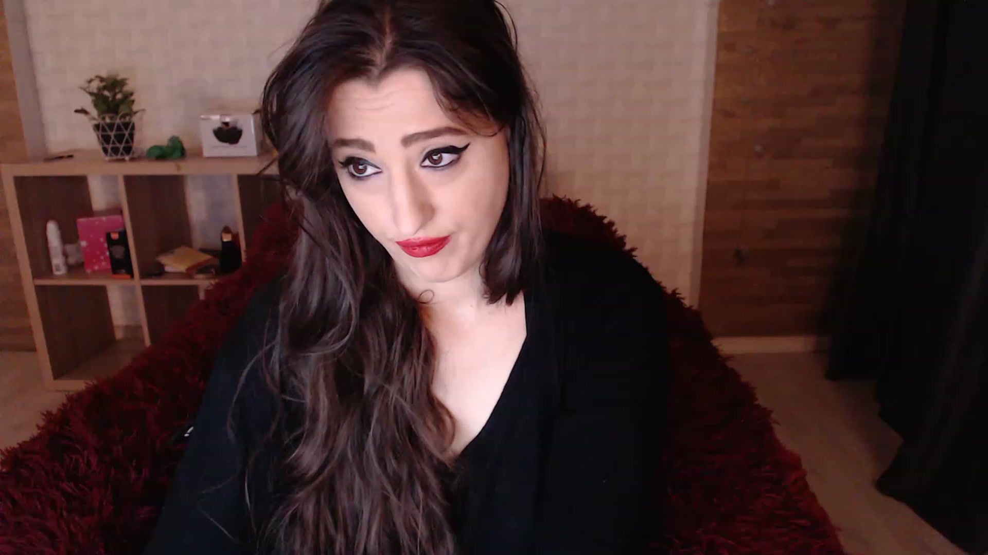 Gallery image thumbnail from HotRebbecca's myfreecams stream on, 05/06/2023, 02:14 image 17 of 20