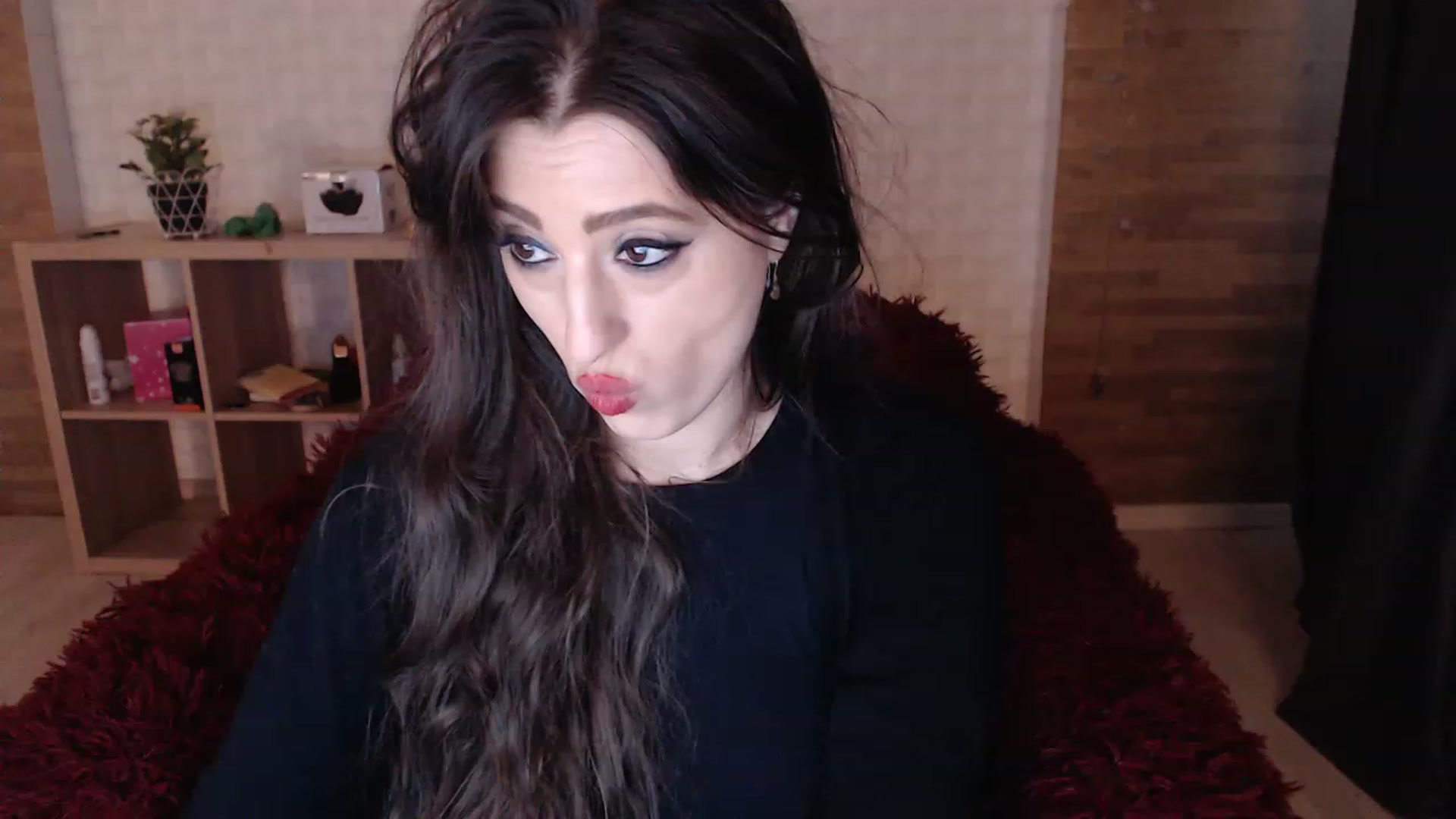 Gallery image thumbnail from HotRebbecca's myfreecams stream on, 05/11/2023, 03:52 image 10 of 20