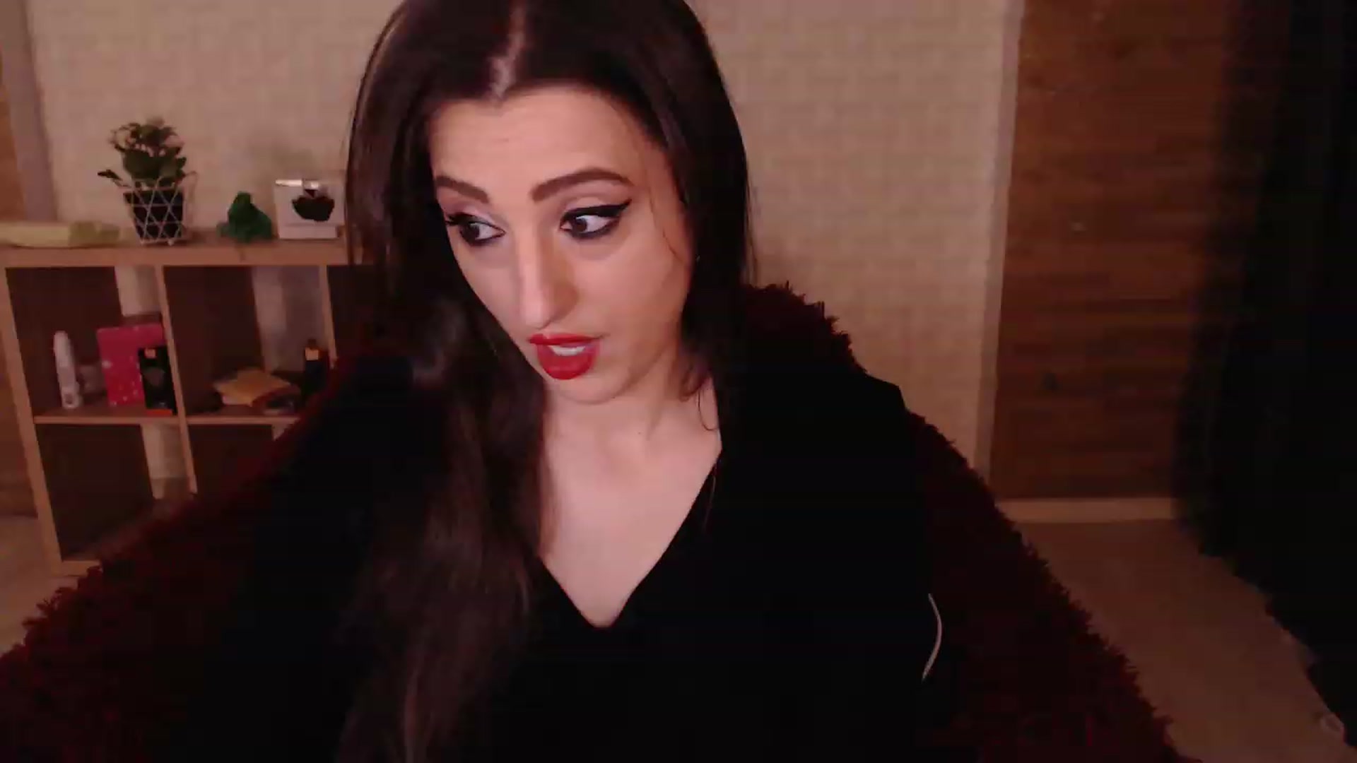 Gallery image thumbnail from HotRebbecca's myfreecams stream on, 05/17/2023, 23:45 image 2 of 20
