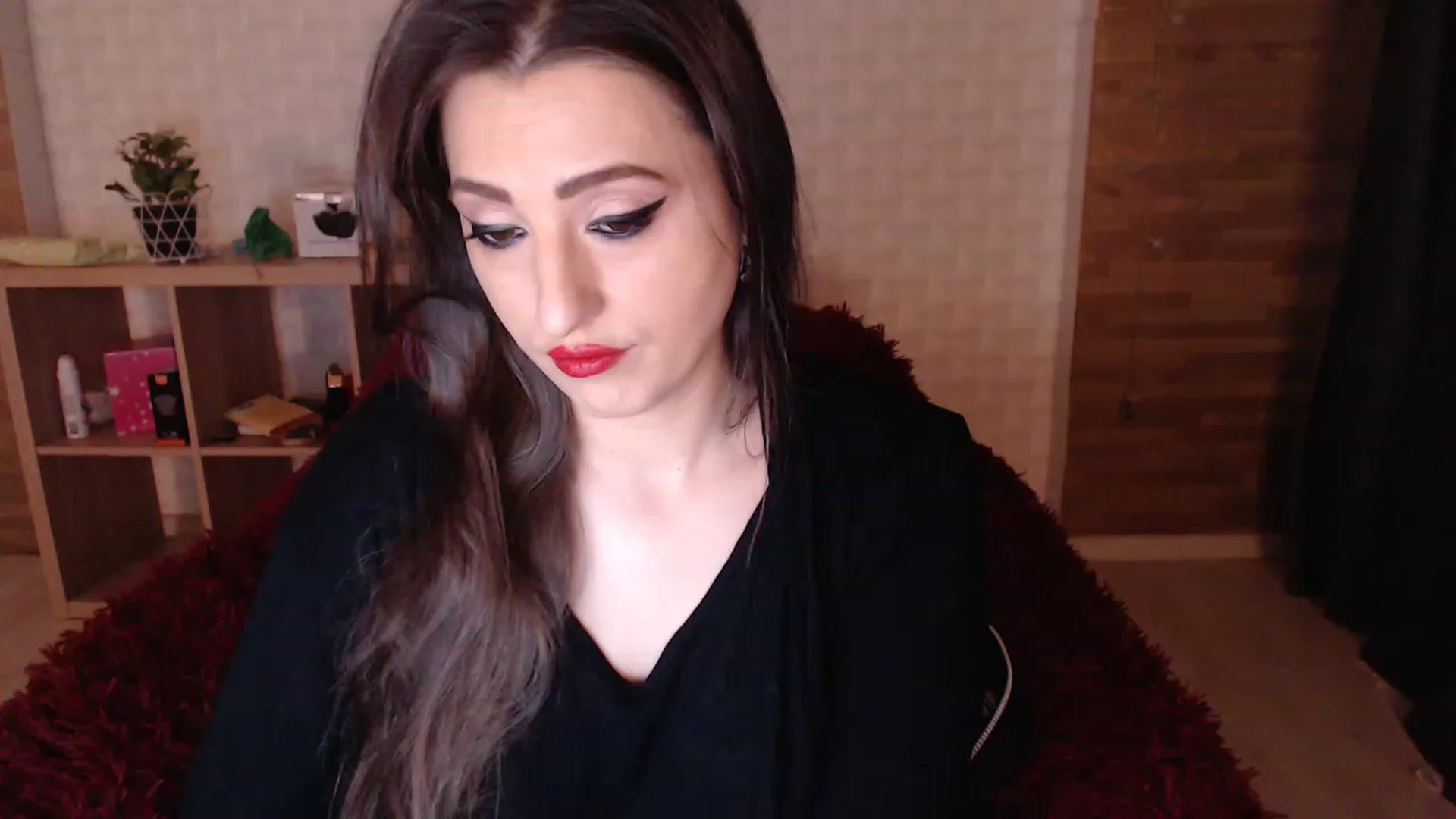 Gallery image thumbnail from HotRebbecca's myfreecams stream on, 05/17/2023, 23:45 image 1 of 20