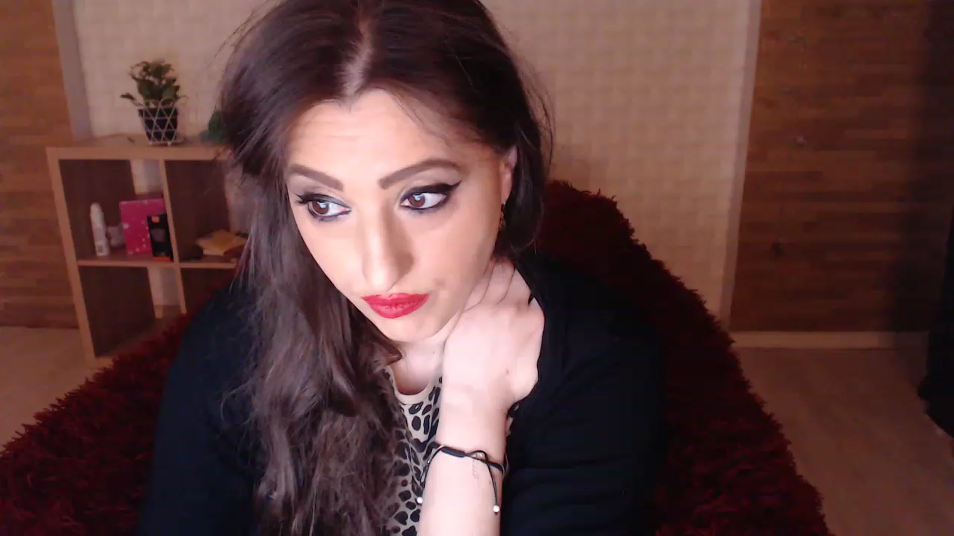 Gallery image thumbnail from HotRebbecca's myfreecams stream on, 05/19/2023, 24:24 image 16 of 20