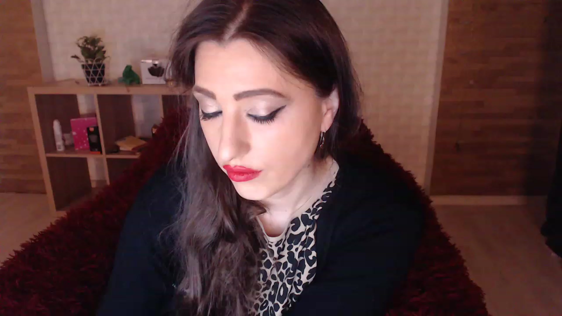 Gallery image thumbnail from HotRebbecca's myfreecams stream on, 05/19/2023, 24:24 image 15 of 20