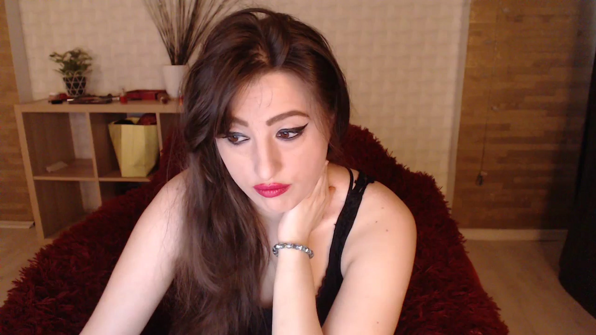 Gallery image thumbnail from HotRebbecca's myfreecams stream on, 07/21/2023, 04:23 image 2 of 20