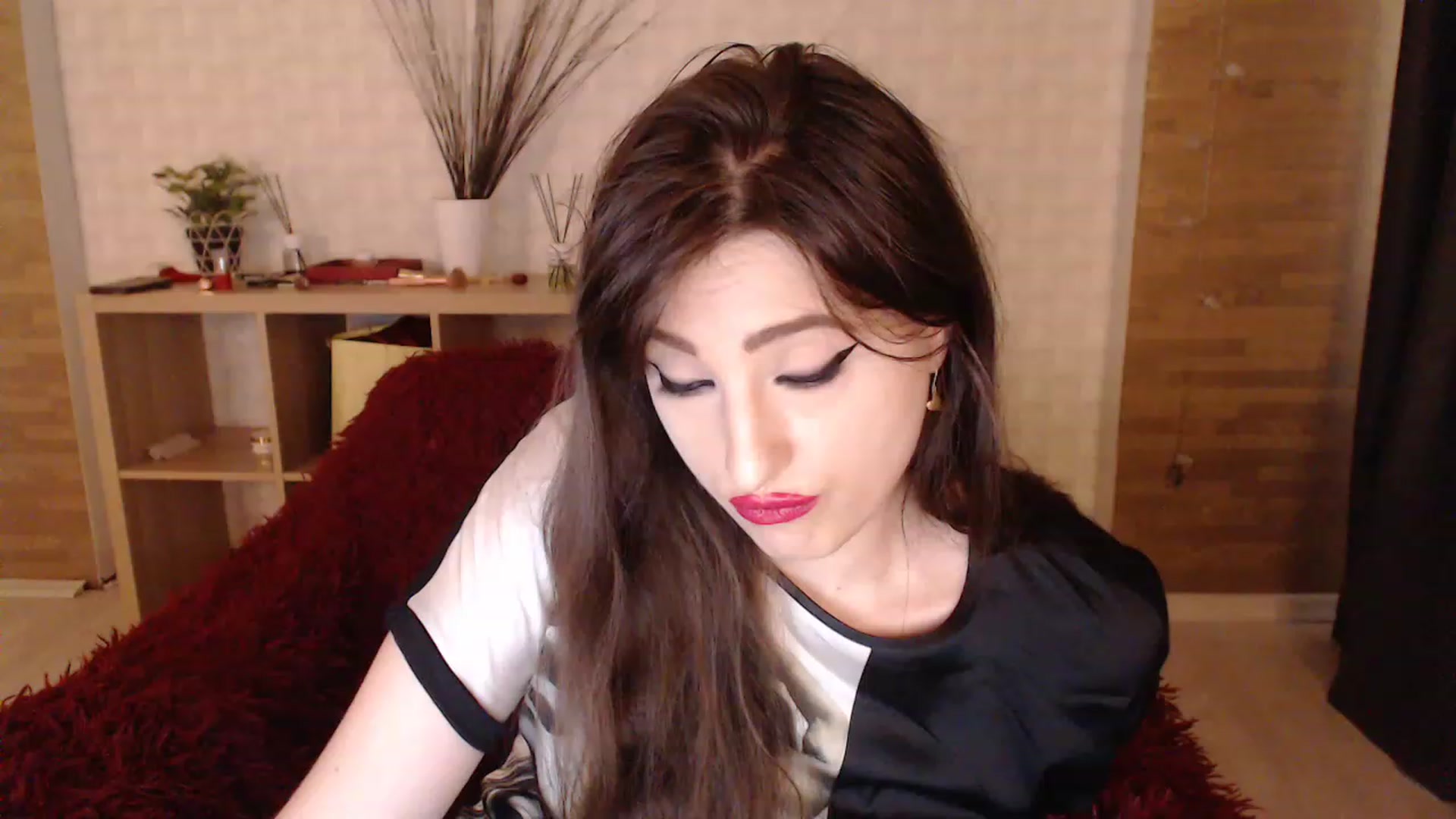 Gallery image thumbnail from HotRebbecca's myfreecams stream on, 08/25/2023, 05:46 image 10 of 20