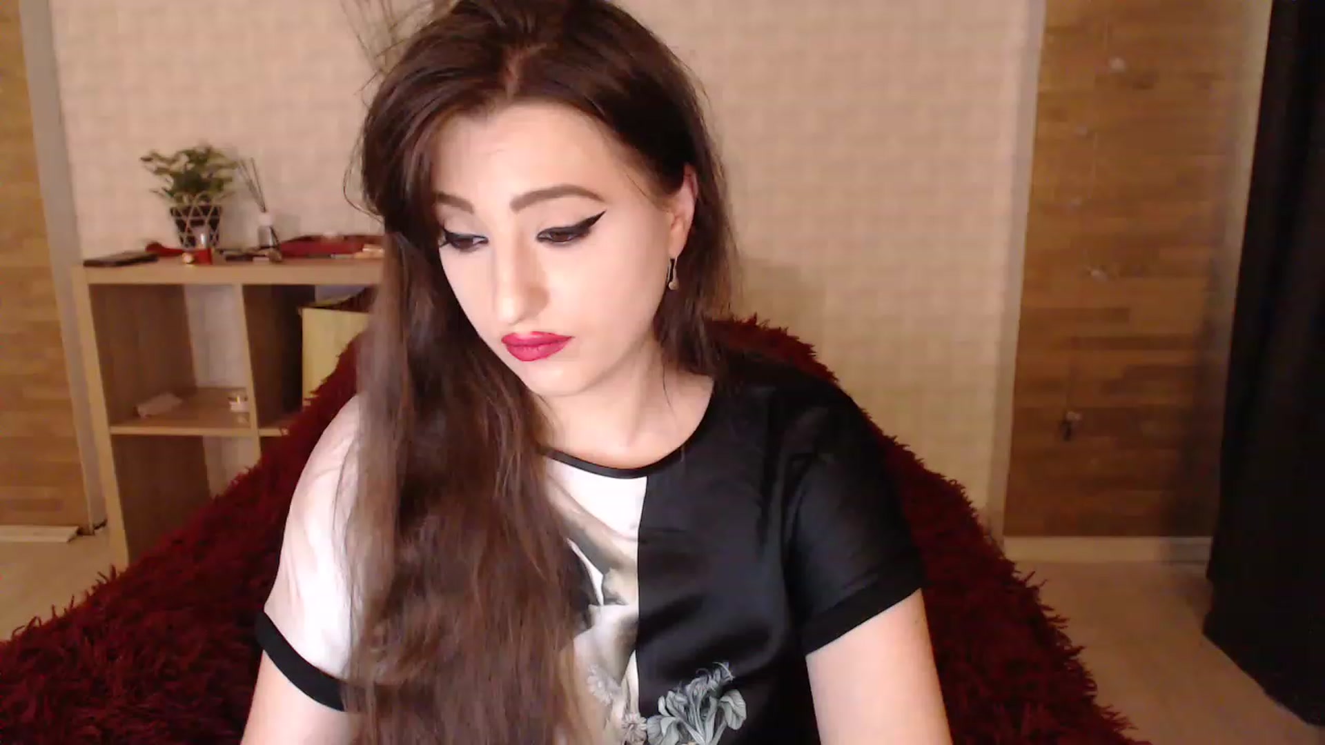Gallery image thumbnail from HotRebbecca's myfreecams stream on, 08/25/2023, 05:46 image 16 of 20