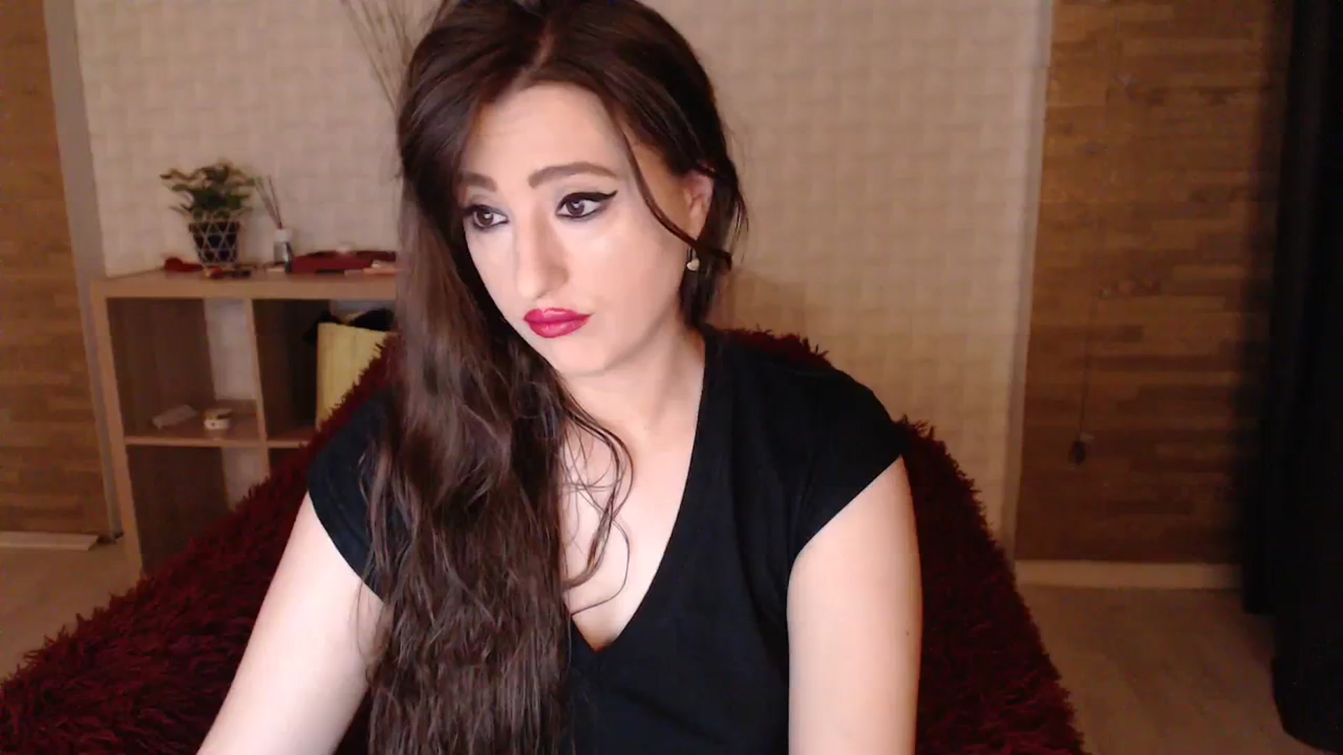 Gallery image thumbnail from HotRebbecca's myfreecams stream on, 08/28/2023, 02:17 image 12 of 20