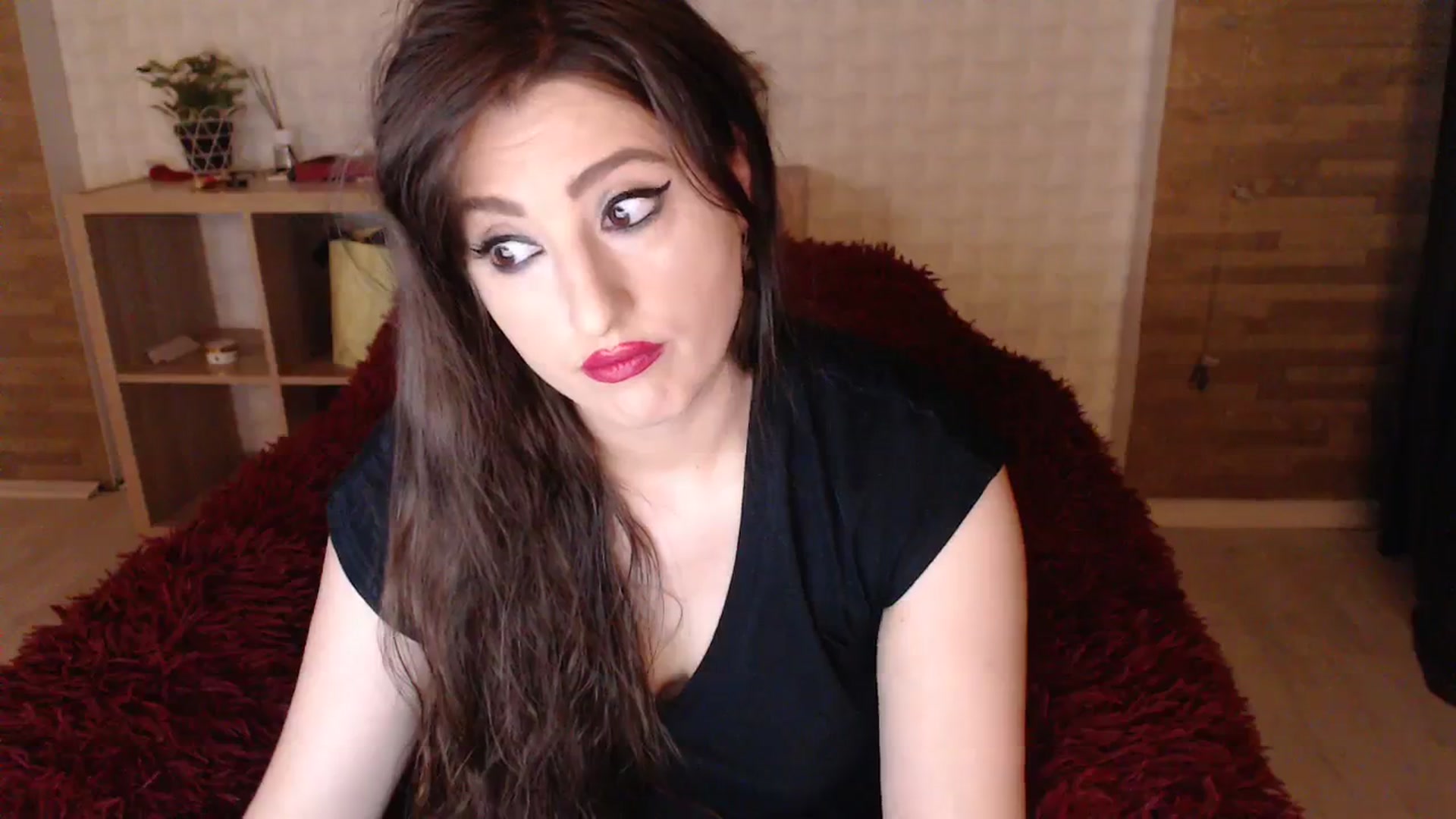 Gallery image thumbnail from HotRebbecca's myfreecams stream on, 08/28/2023, 04:14 image 17 of 20