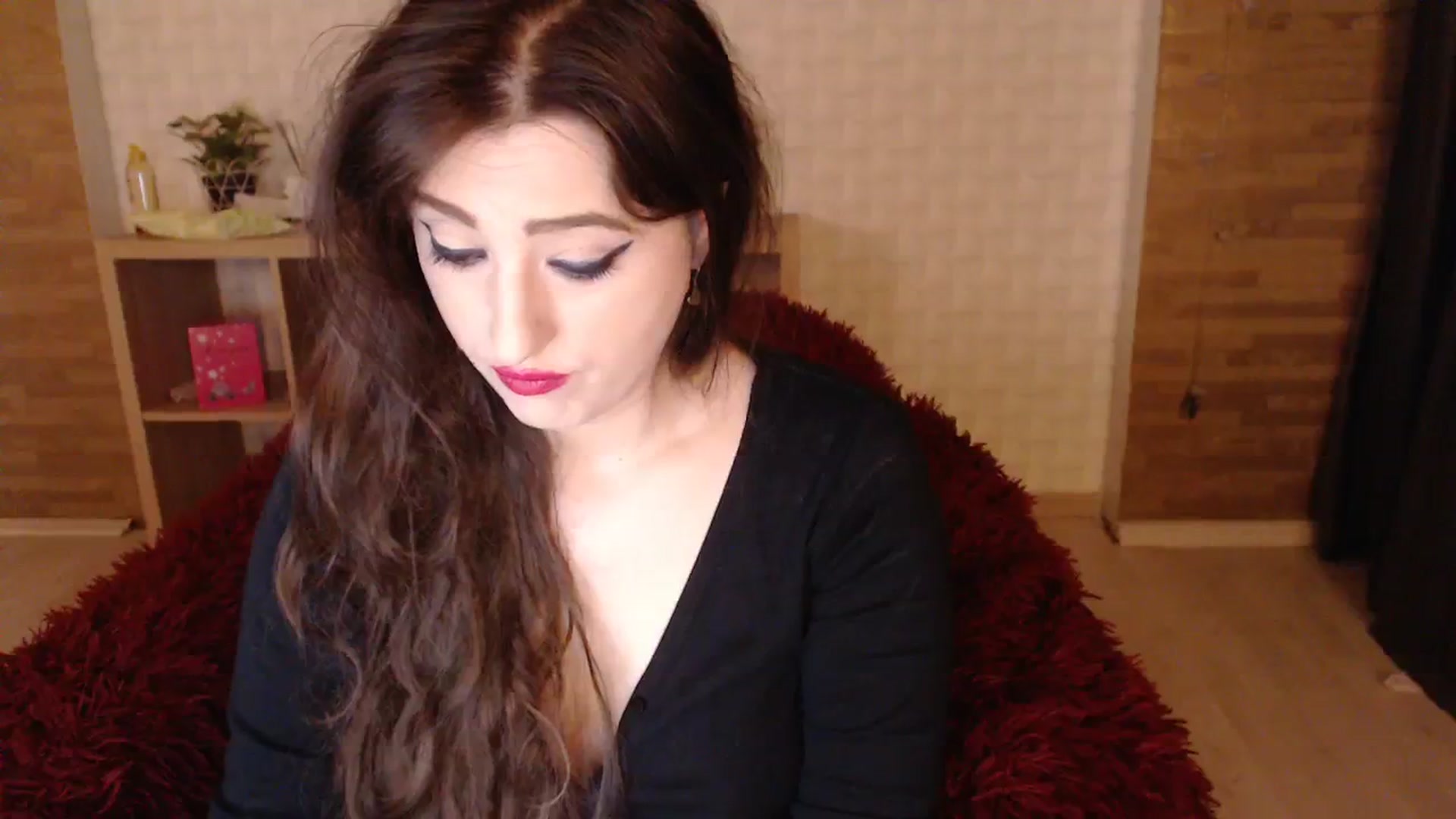 Gallery image thumbnail from HotRebbecca's myfreecams stream on, 10/02/2023, 03:57 image 6 of 20