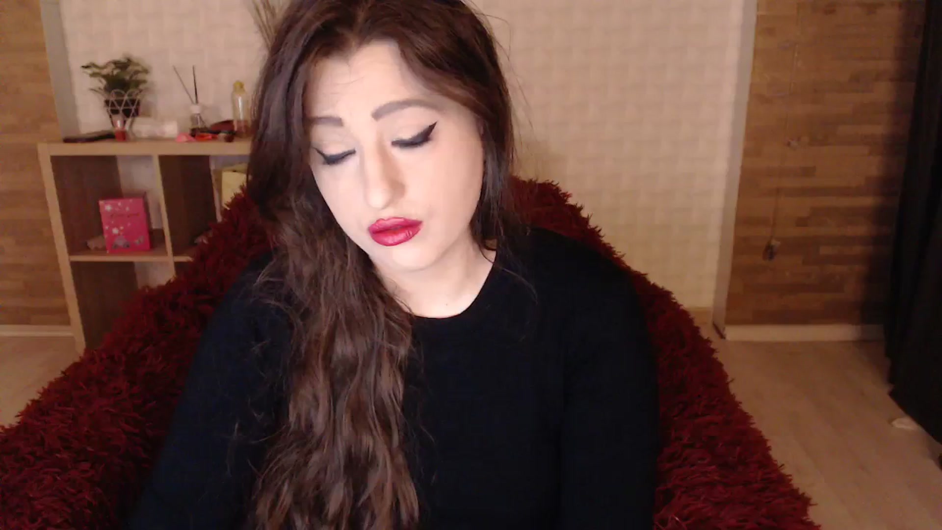 Gallery image thumbnail from HotRebbecca's myfreecams stream on, 10/18/2023, 05:02 image 10 of 20