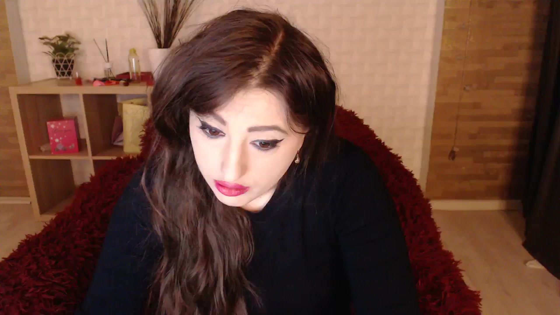 Gallery image thumbnail from HotRebbecca's myfreecams stream on, 10/19/2023, 05:10 image 10 of 20