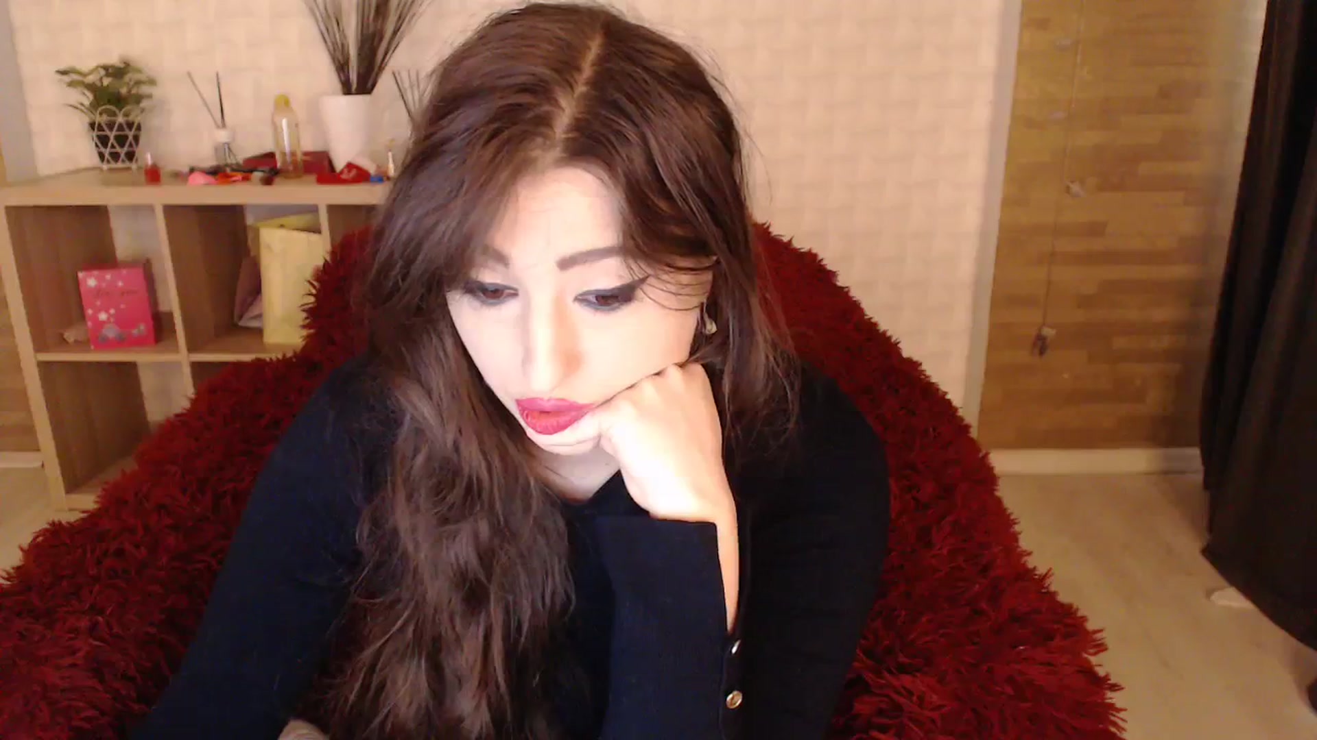 Gallery image thumbnail from HotRebbecca's myfreecams stream on, 10/19/2023, 06:31 image 6 of 20
